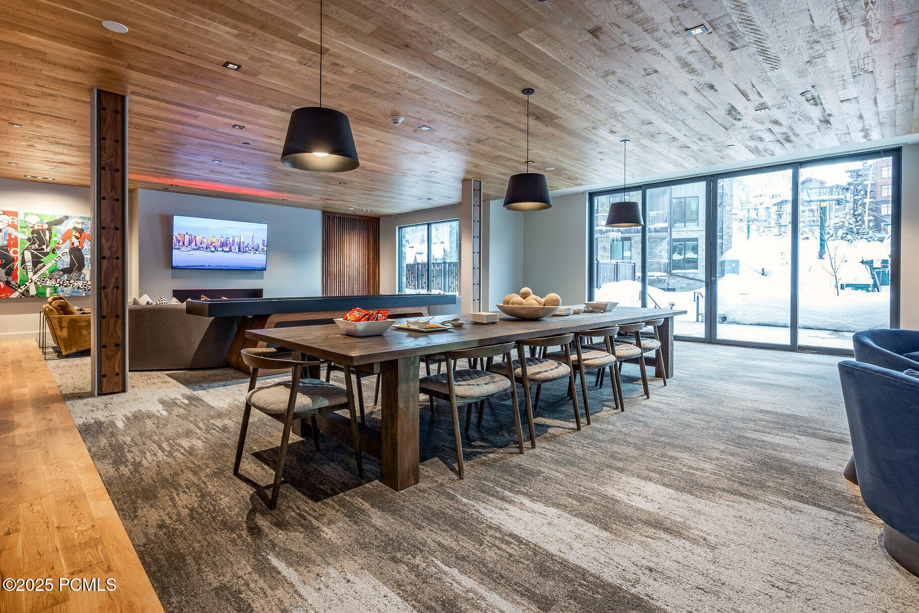 7677 Village Way 503