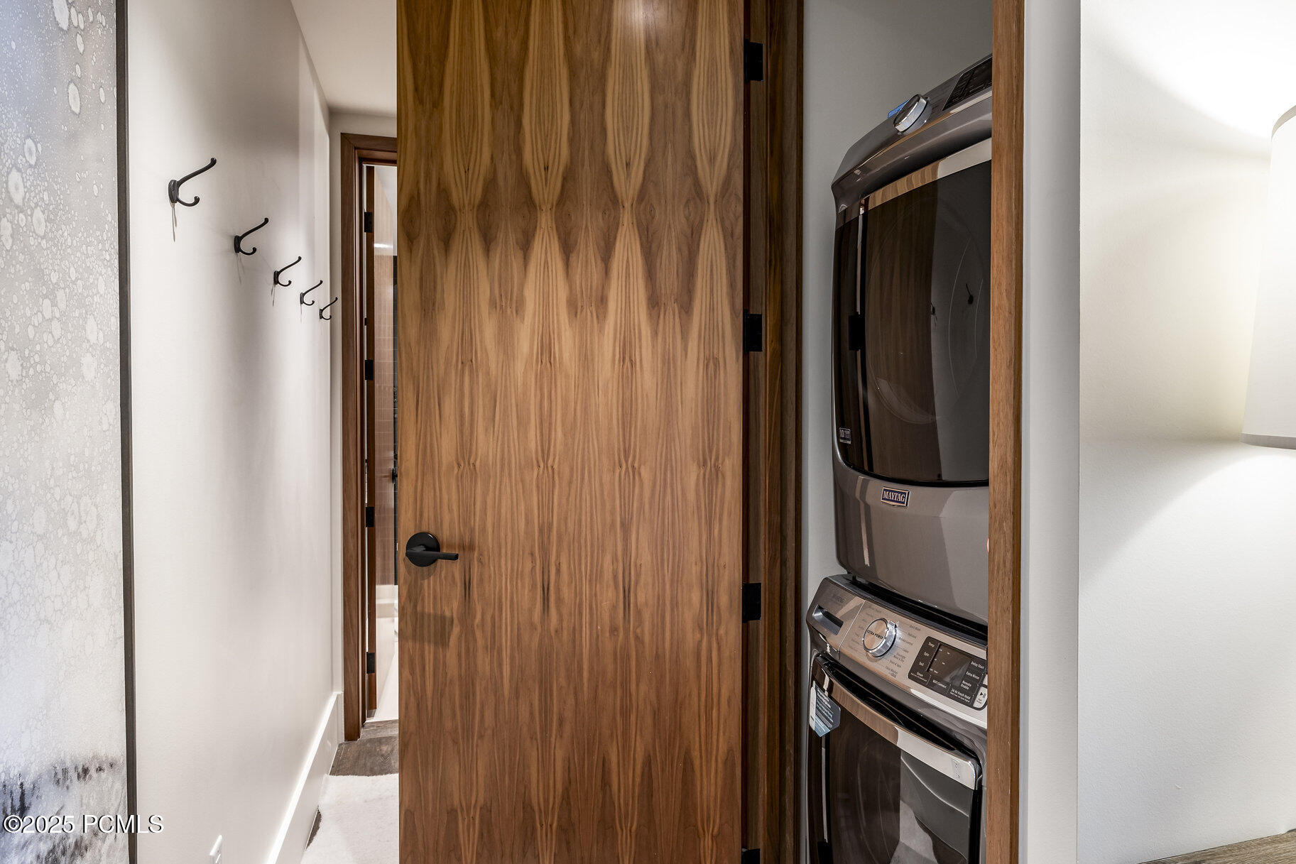 7677 Village Way 503