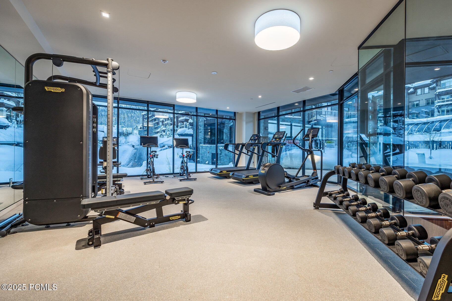 7677 Village Way 503