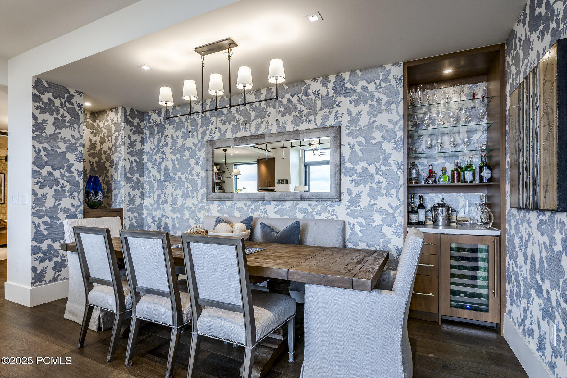 7677 Village Way 503