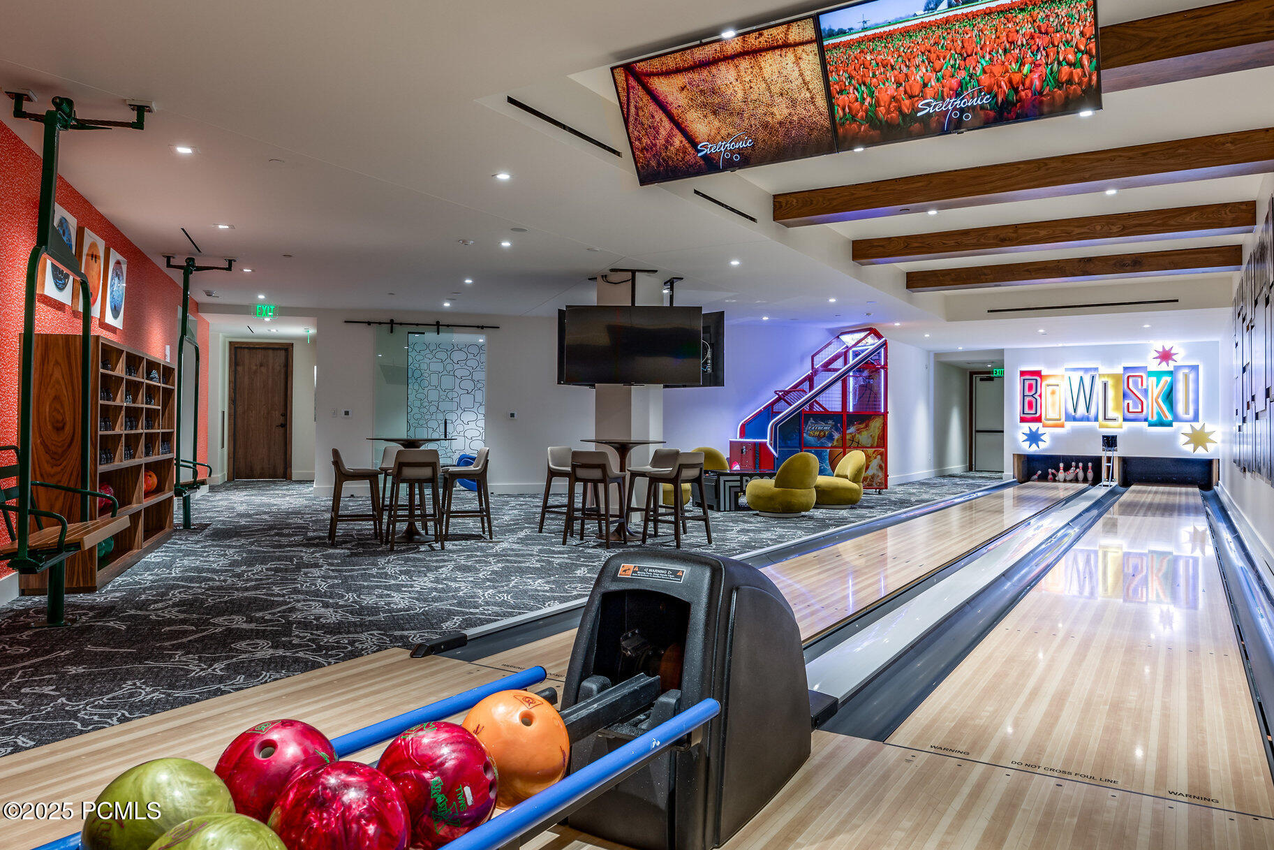 7677 Village Way 503