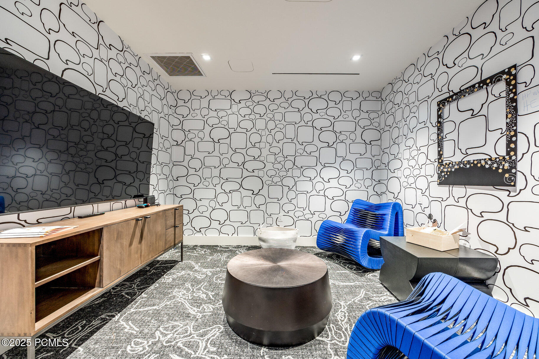 7677 Village Way 503