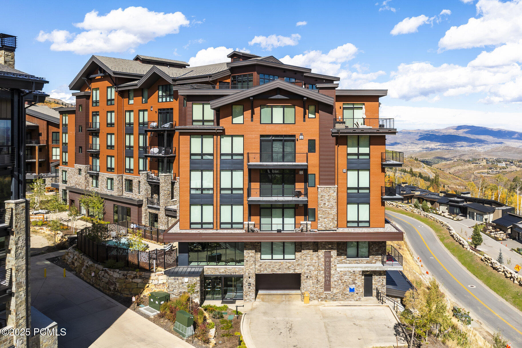 7677 Village Way 503