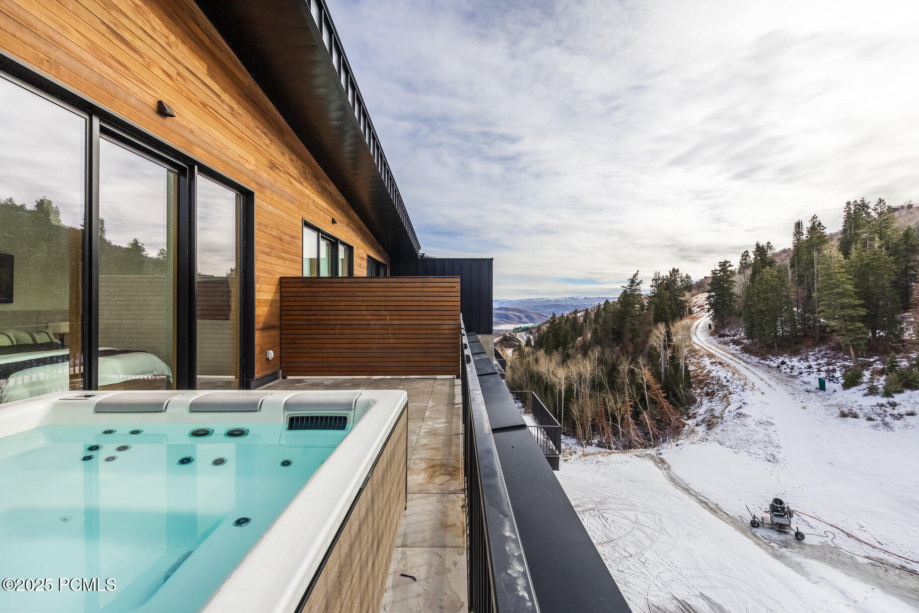 3267 W Deer Hollow Road 3403