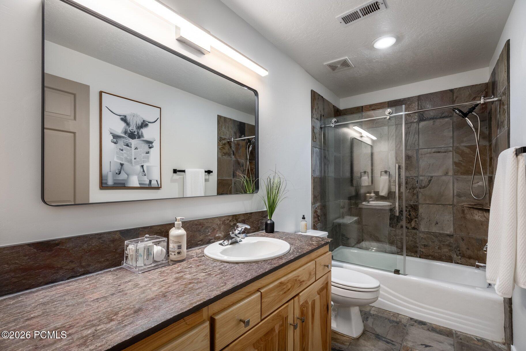 5477 Bobsled Boulevard