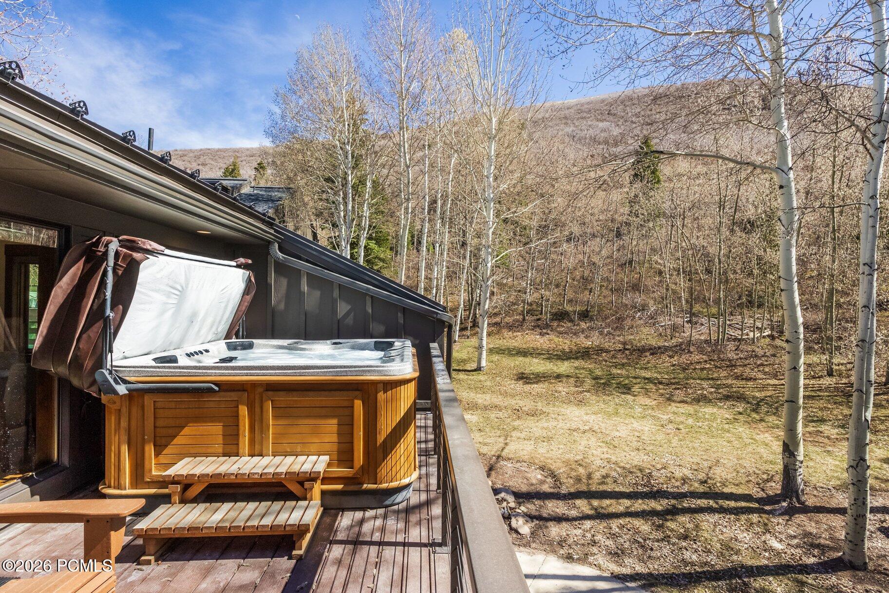 2358 Good Trump Court