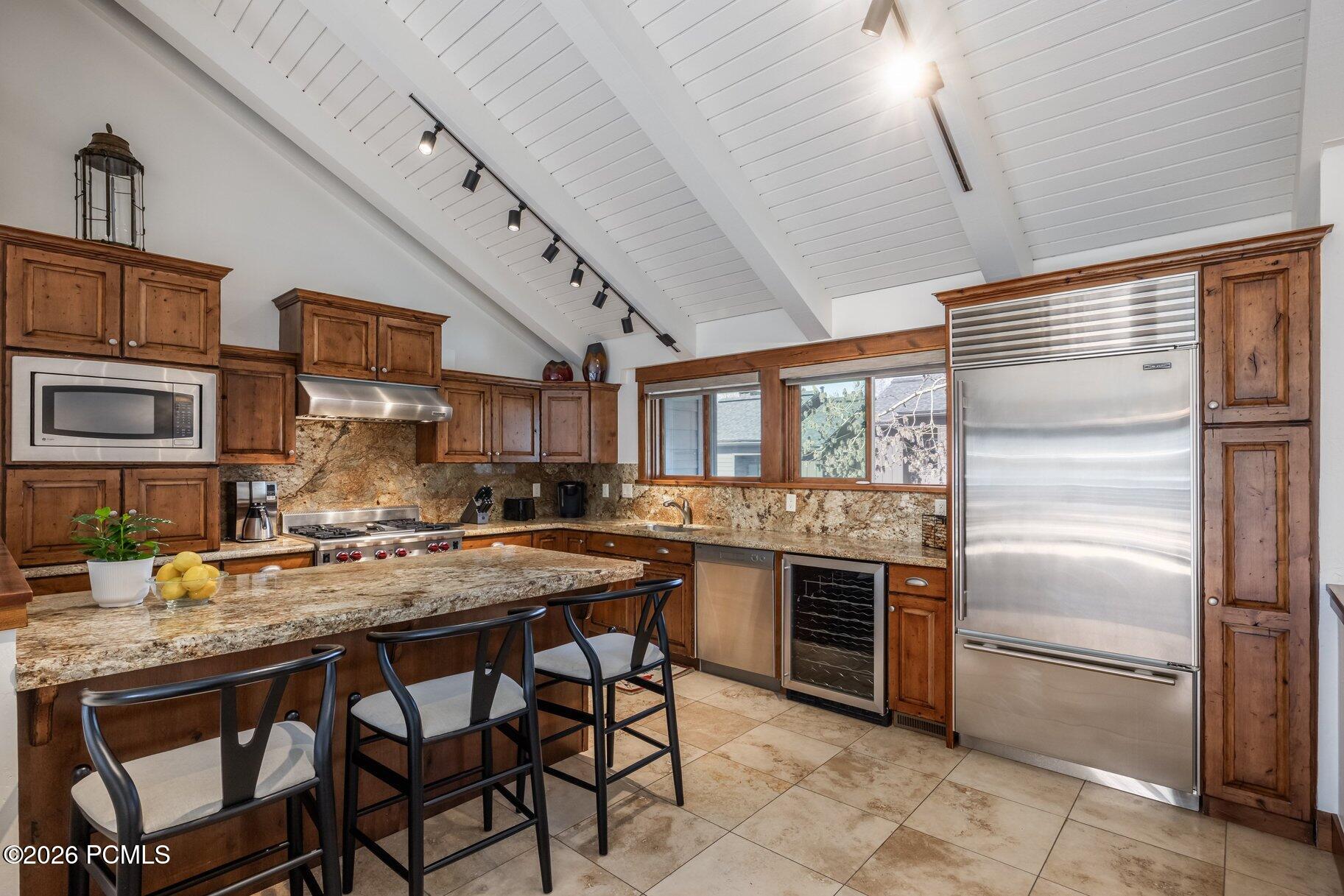 2358 Good Trump Court