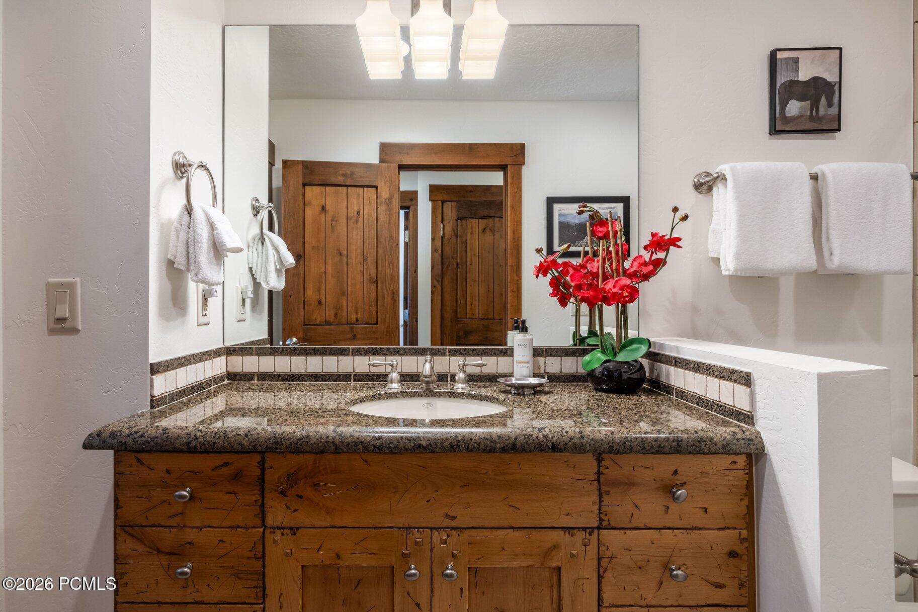 2358 Good Trump Court