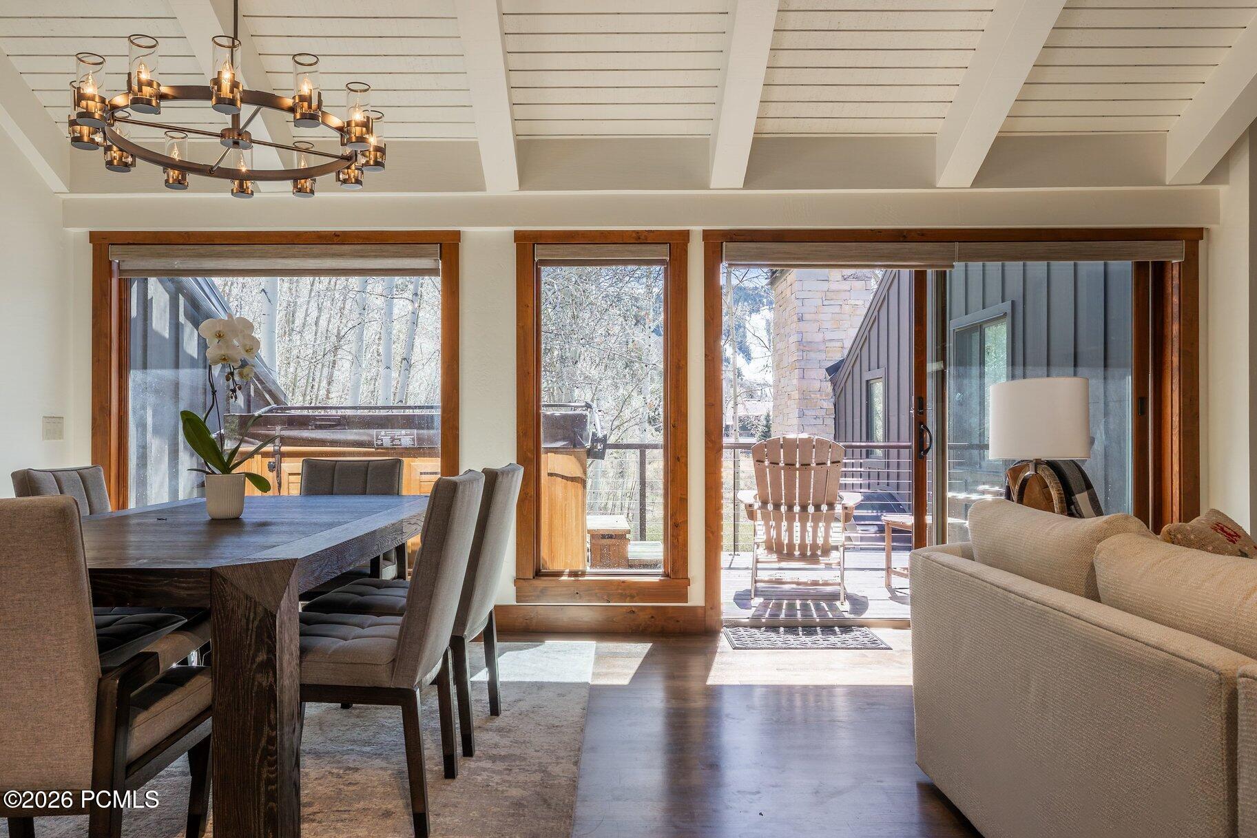 2358 Good Trump Court