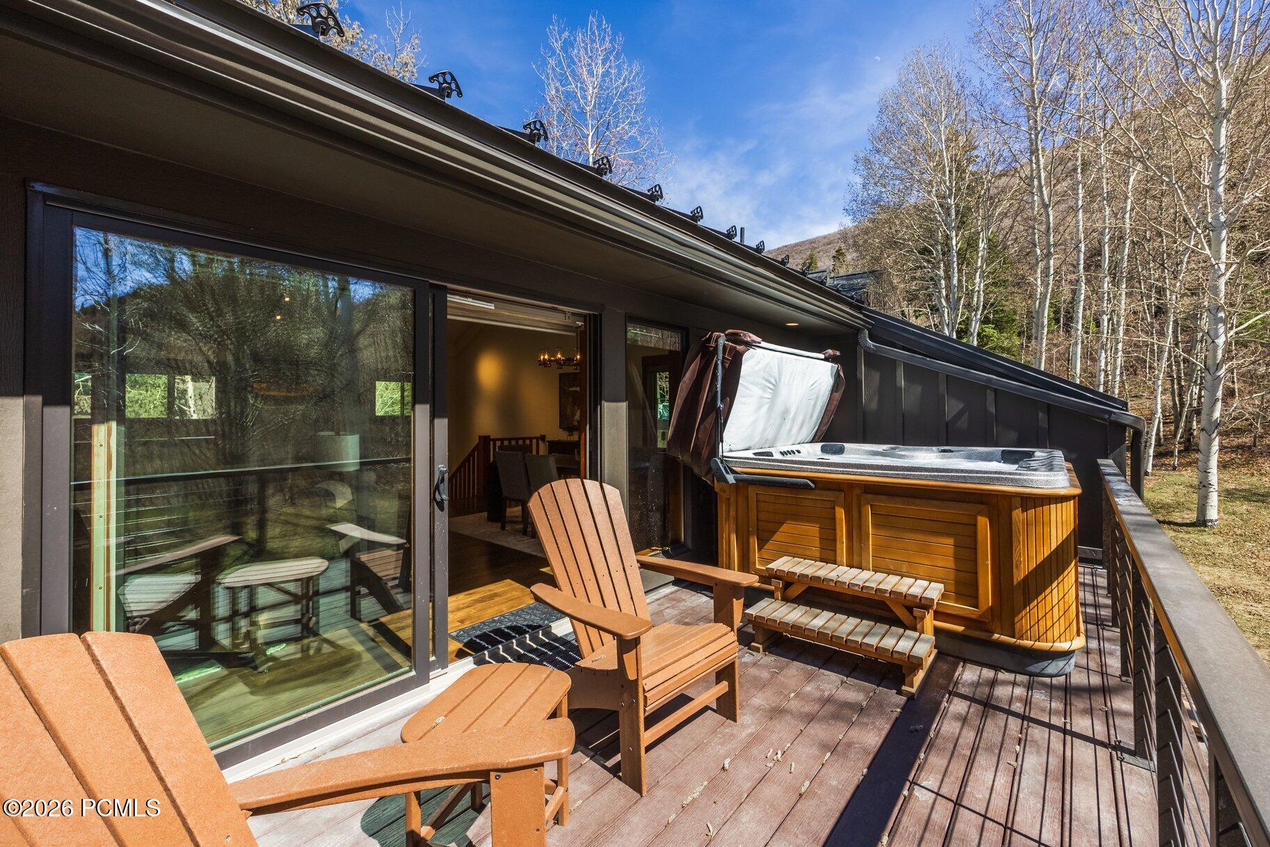 2358 Good Trump Court