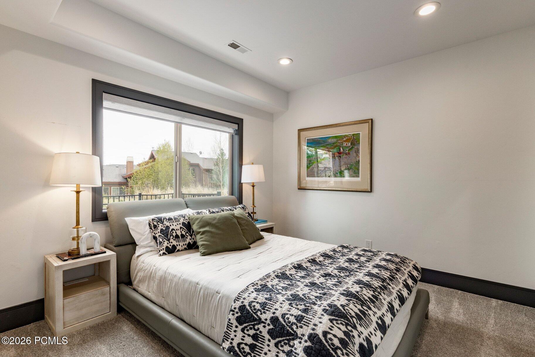 3433 Cedar Drive