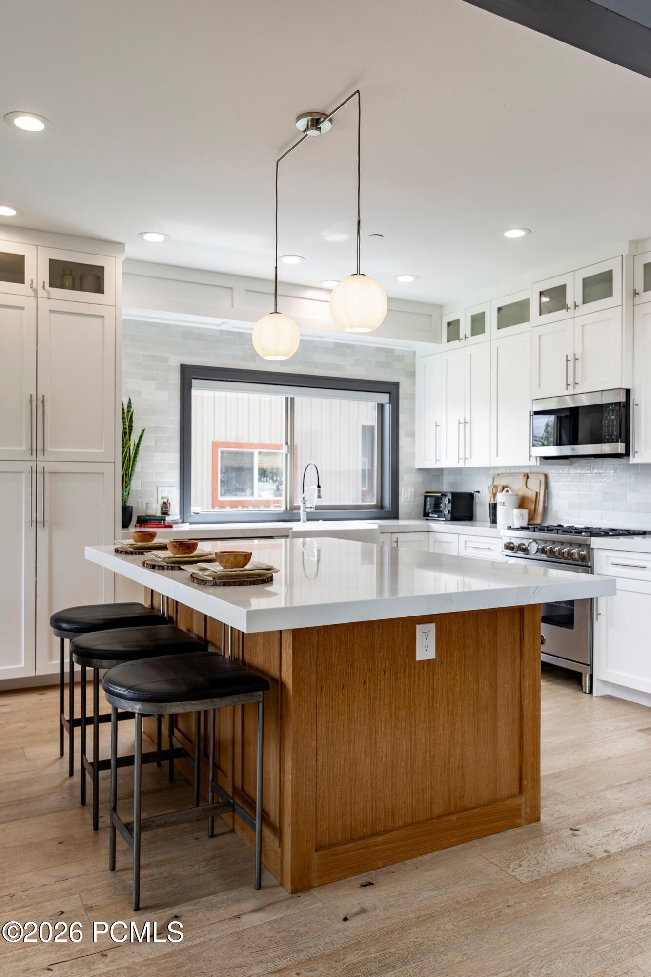 3433 Cedar Drive