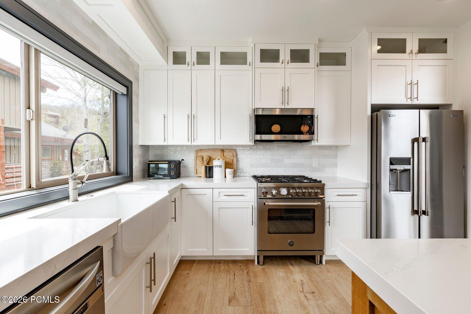 3433 Cedar Drive