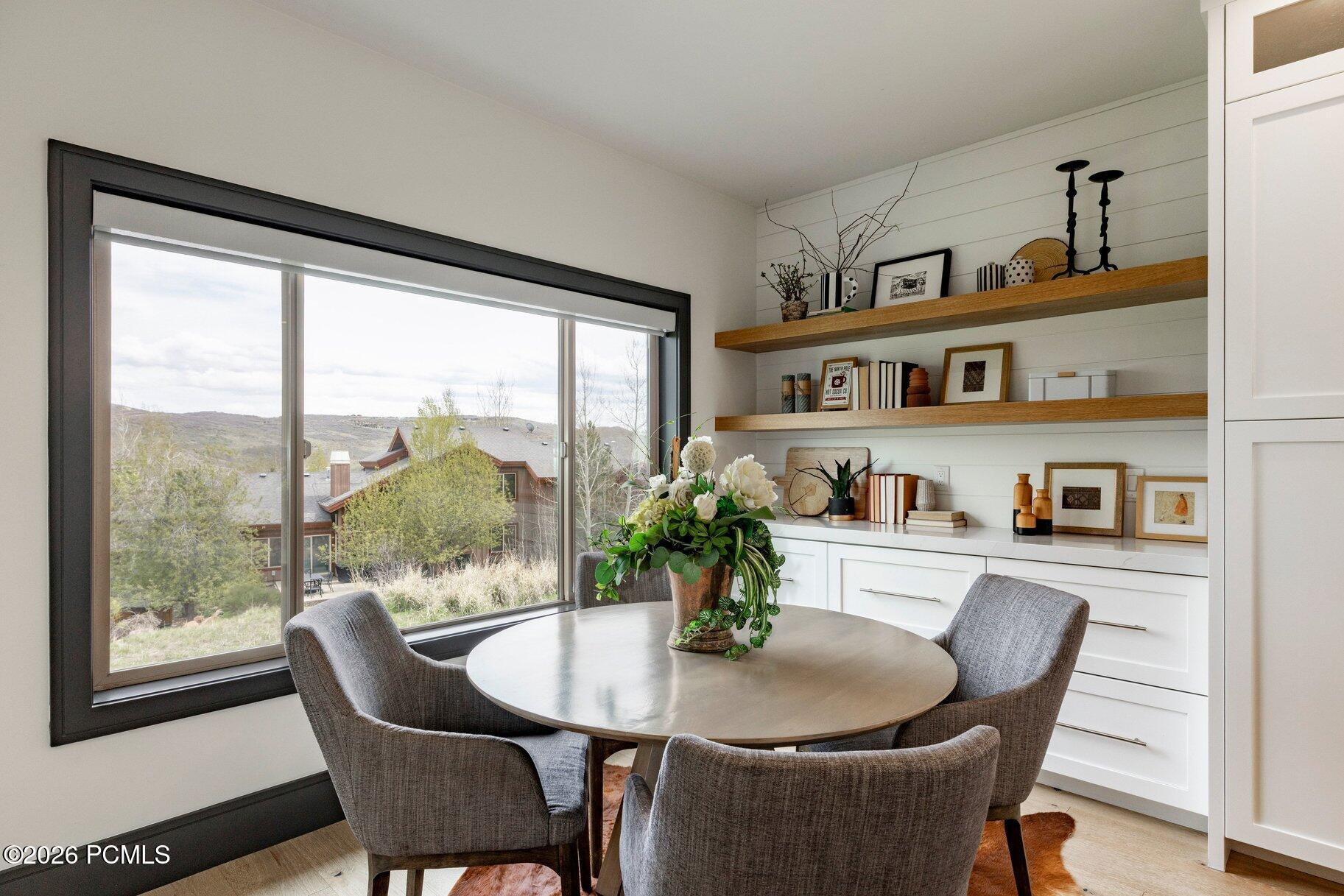 3433 Cedar Drive