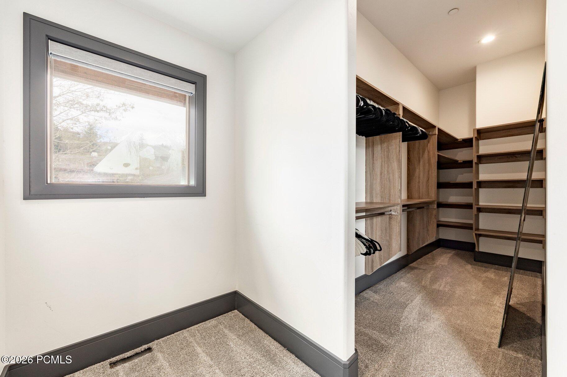 3433 Cedar Drive