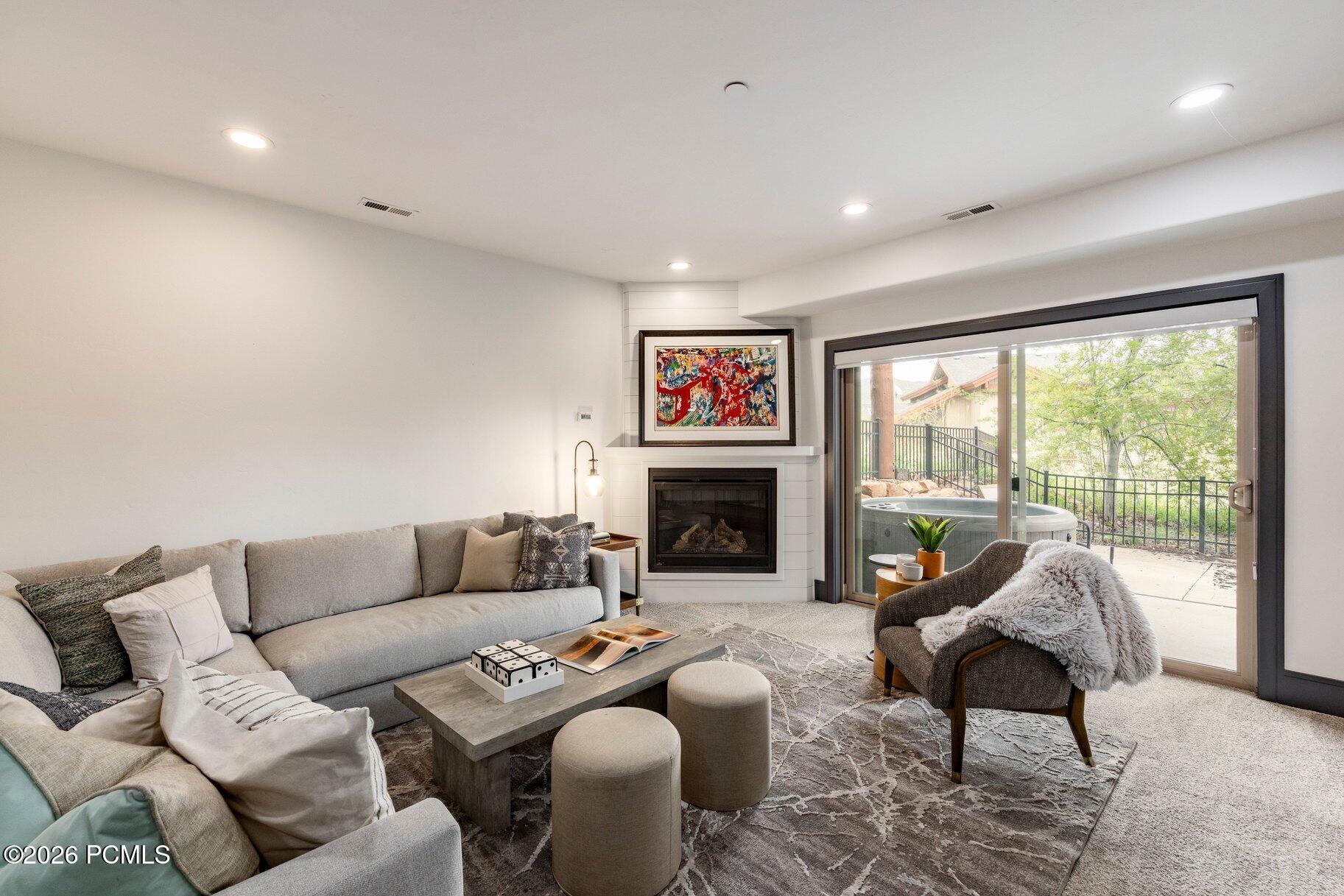 3433 Cedar Drive