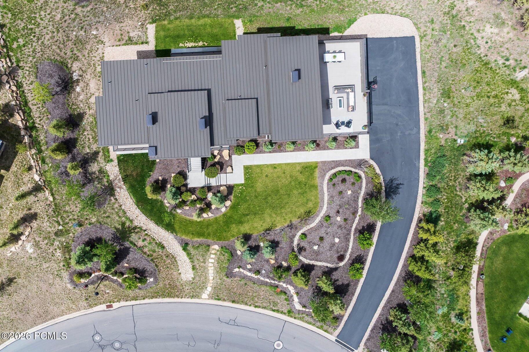 140 W Vista Ridge Road