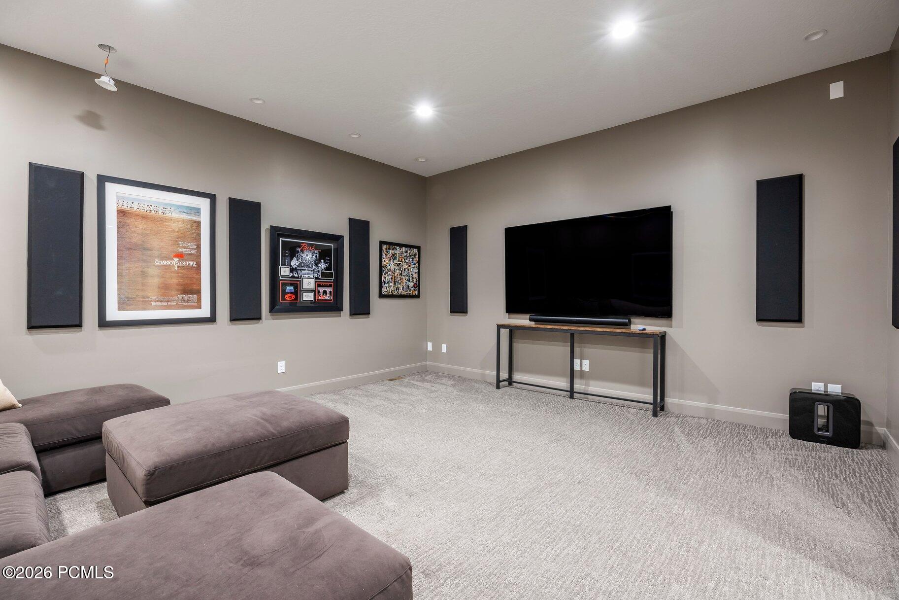 140 W Vista Ridge Road