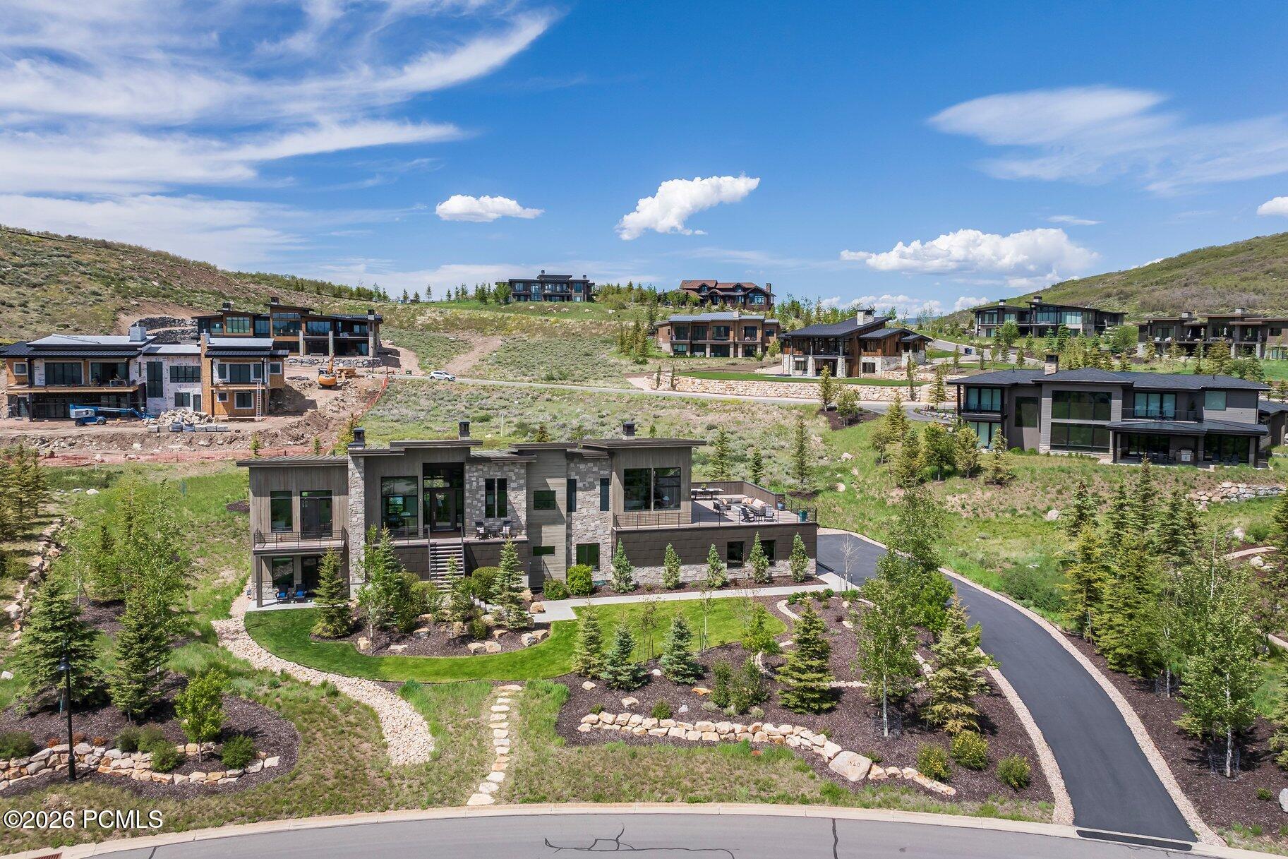 140 W Vista Ridge Road