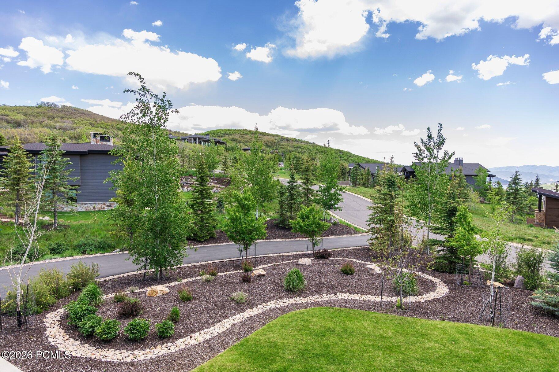 140 W Vista Ridge Road