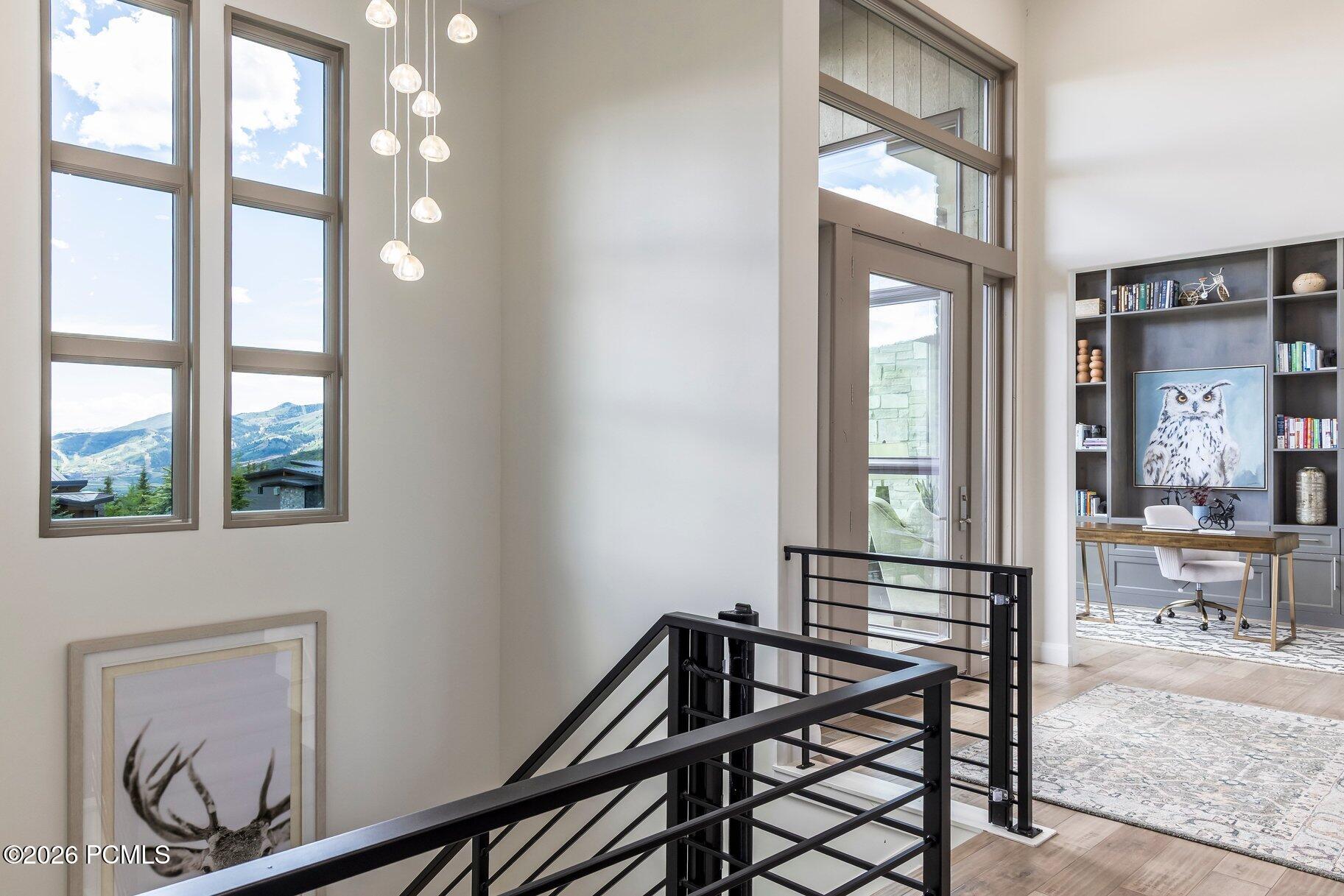 140 W Vista Ridge Road