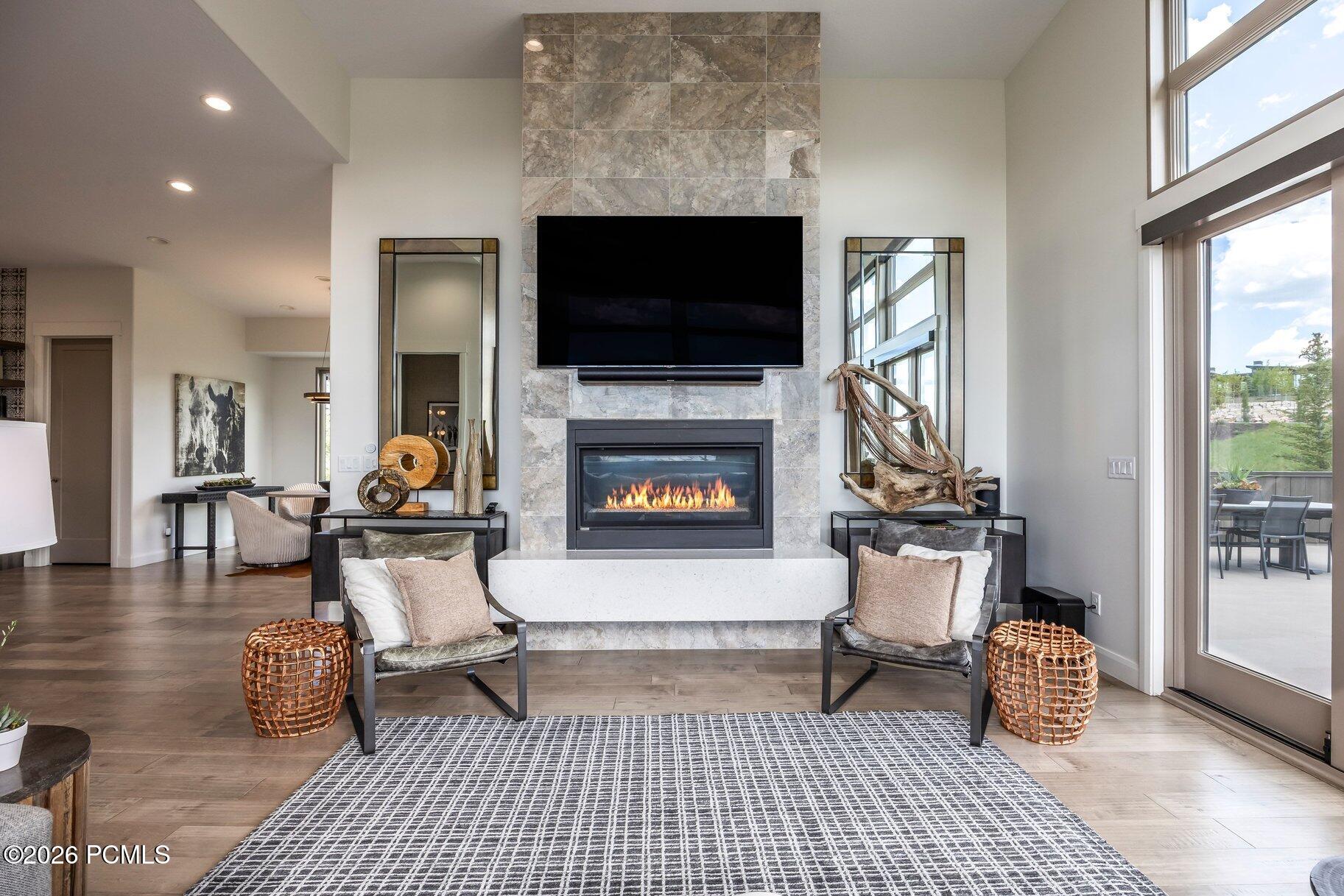 140 W Vista Ridge Road