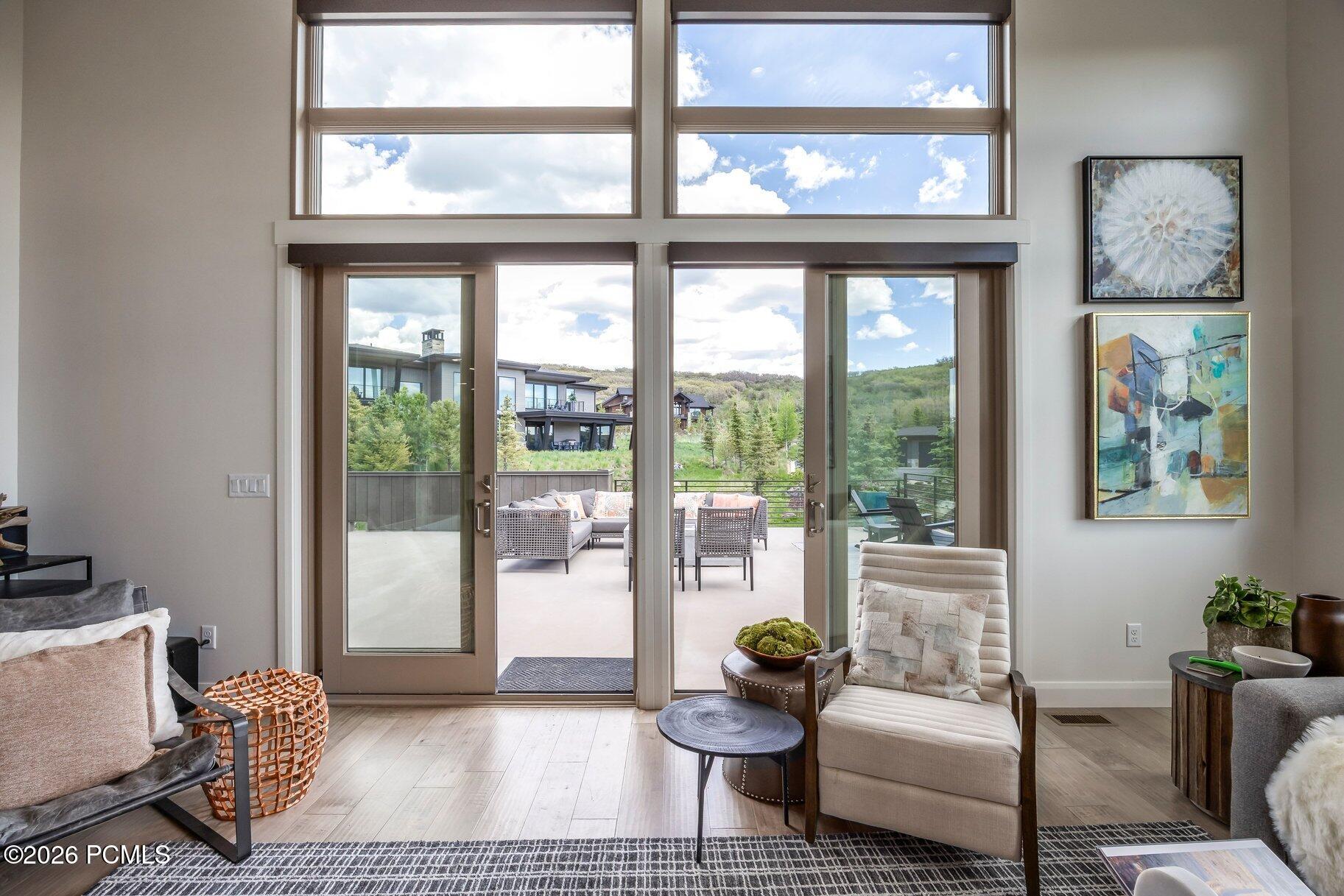 140 W Vista Ridge Road