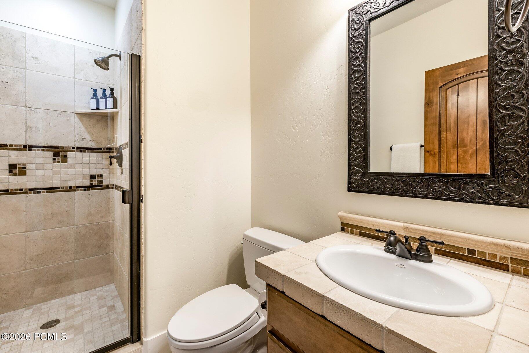874 W Carving Edge Court