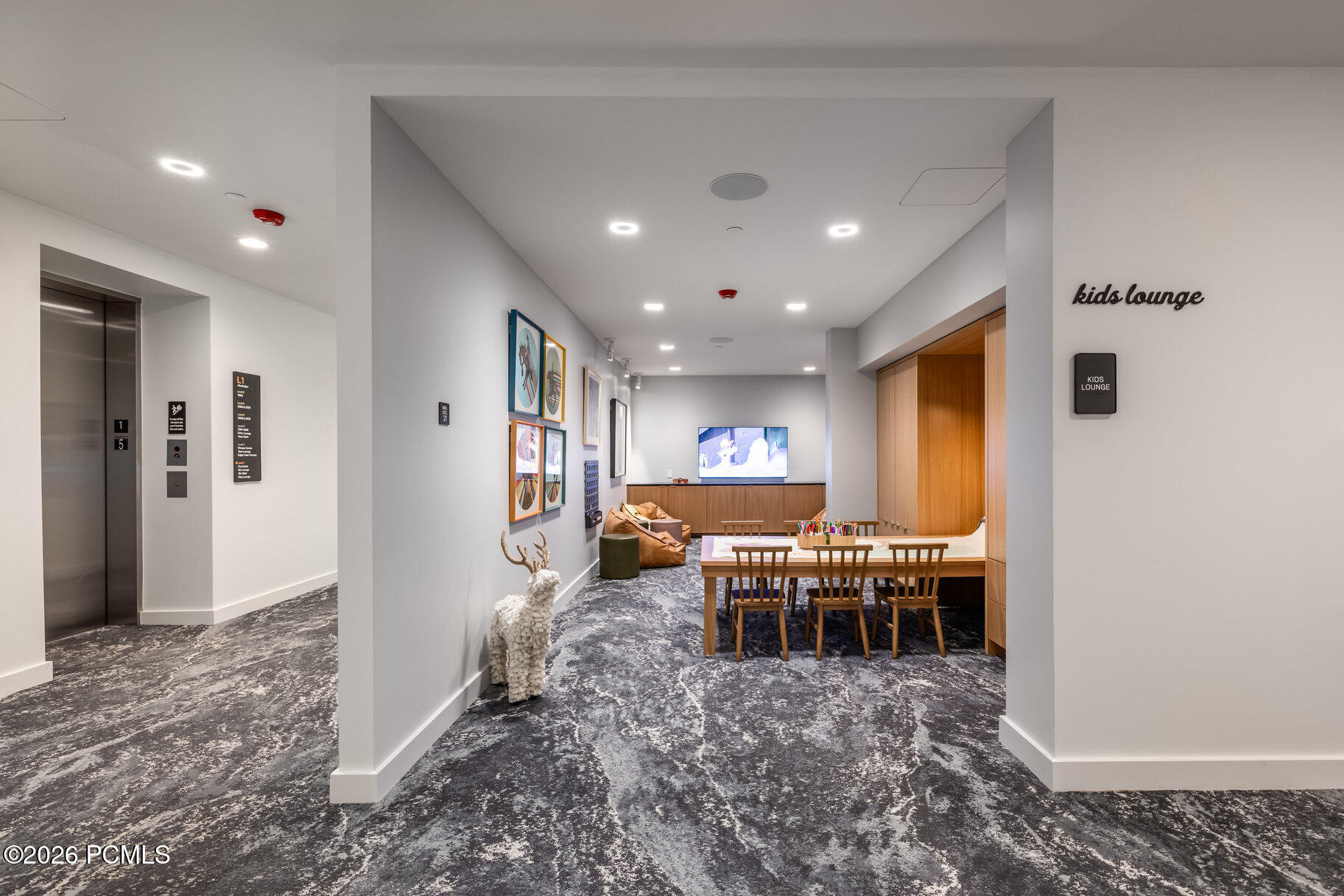 3267 W Deer Hollow Road 3403