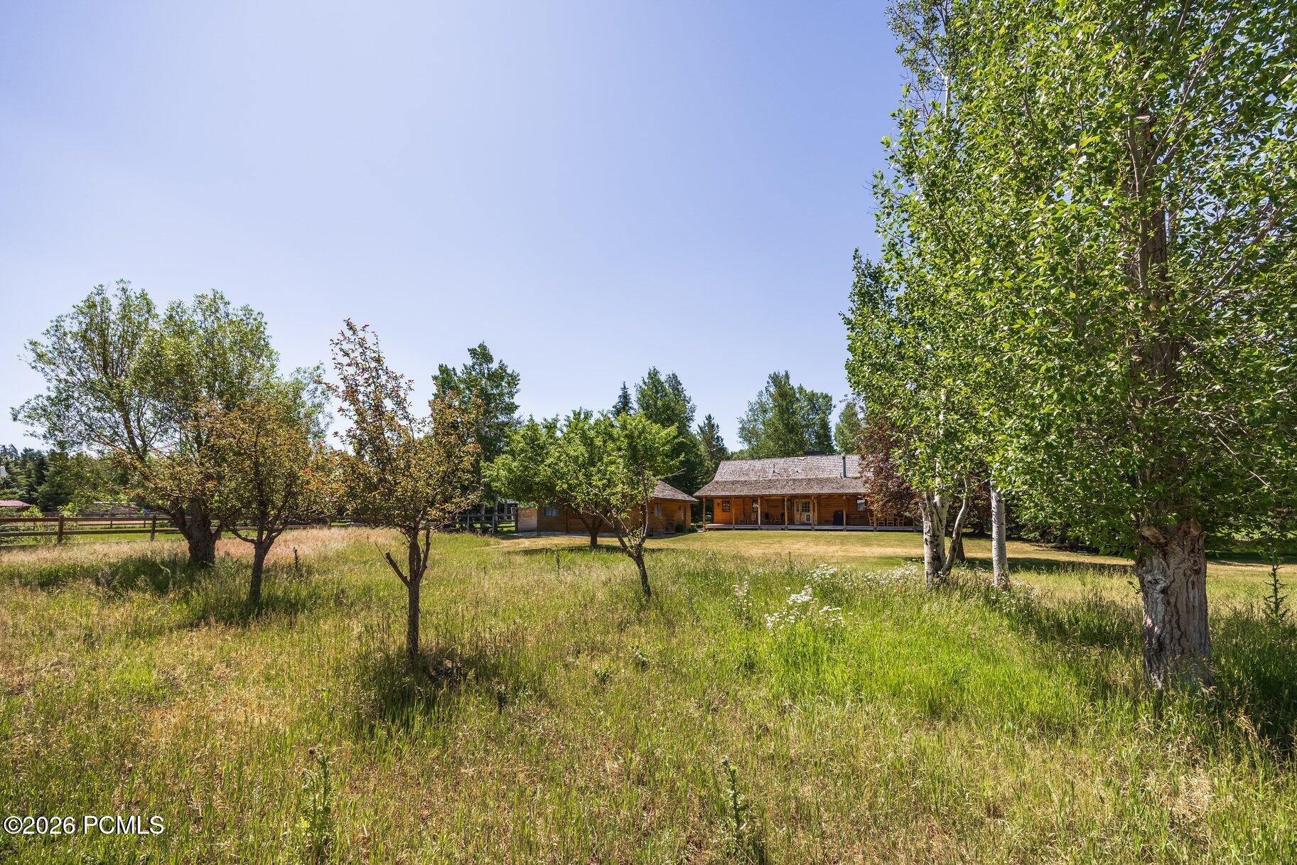 1226 Moray Court