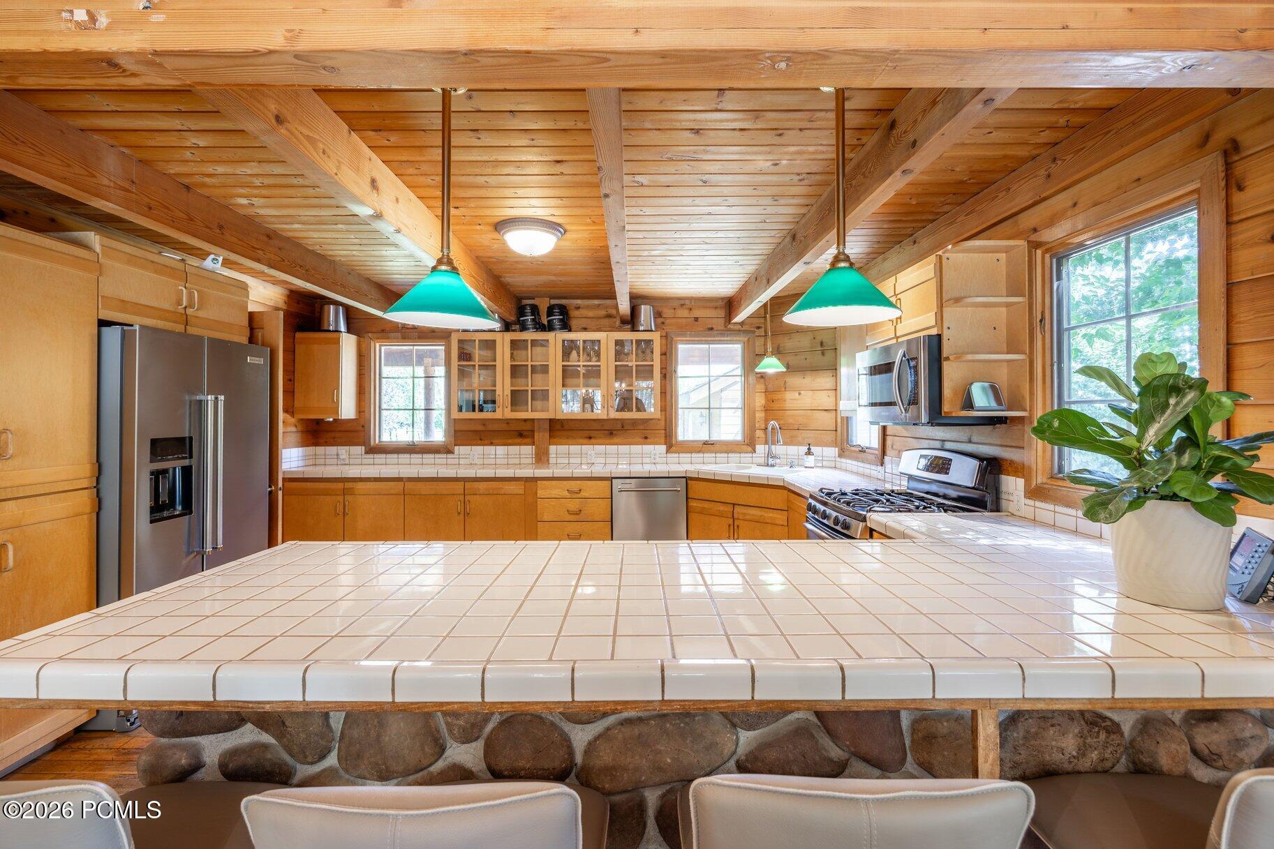 1226 Moray Court