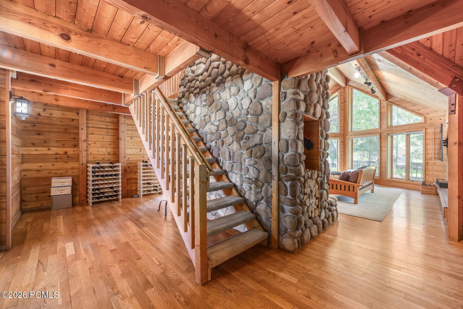 1226 Moray Court