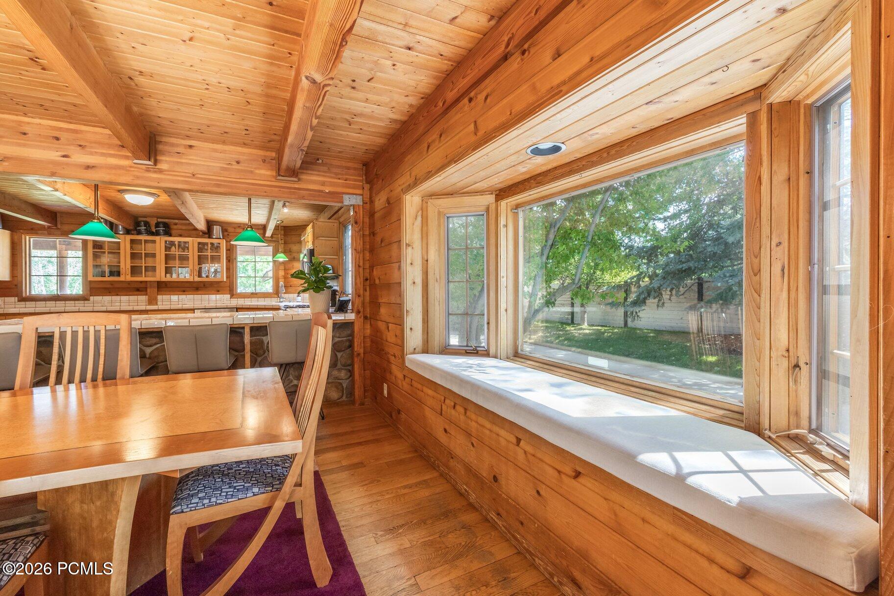 1226 Moray Court