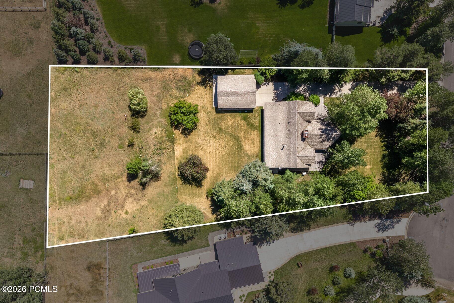 1226 Moray Court