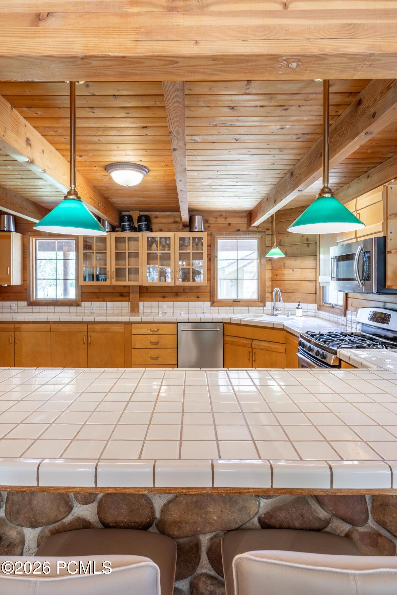 1226 Moray Court