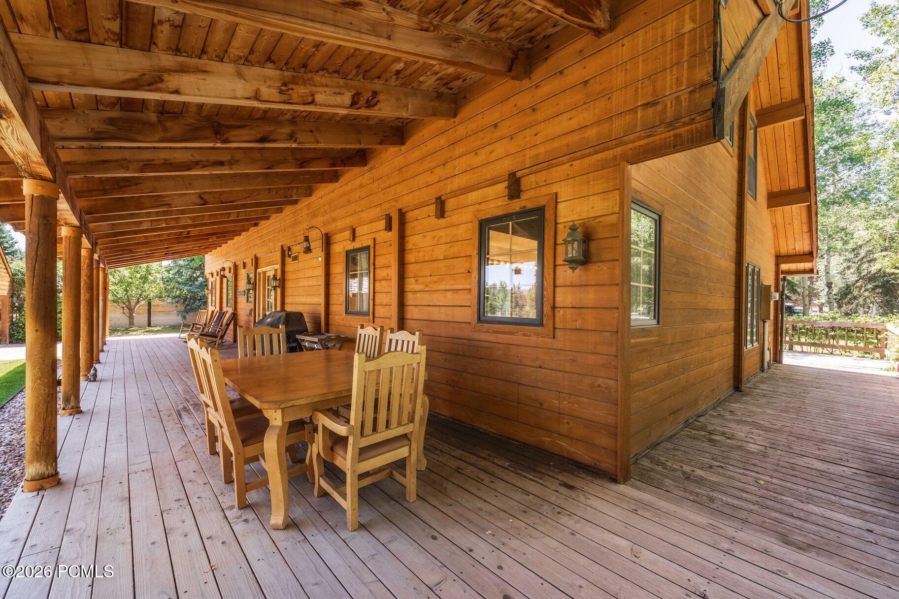 1226 Moray Court