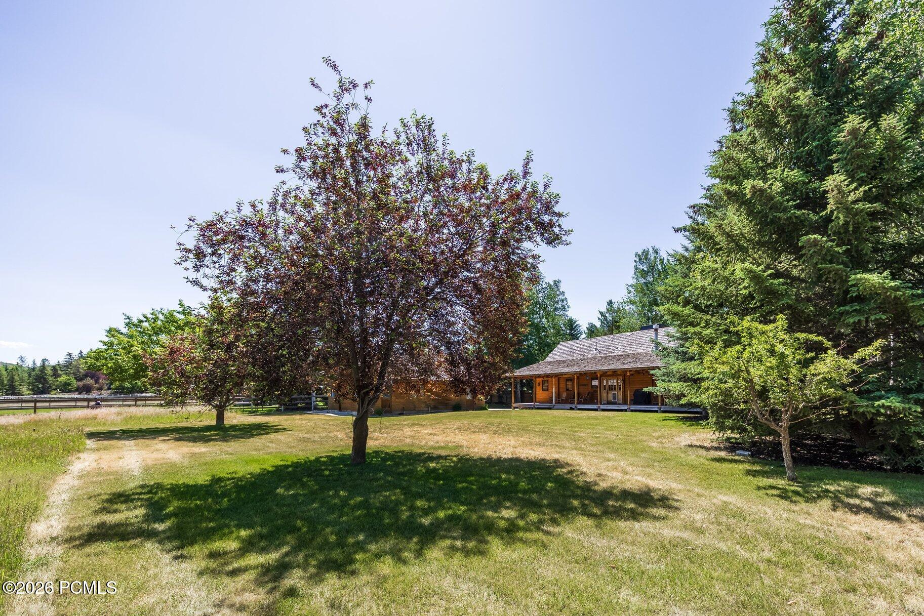 1226 Moray Court