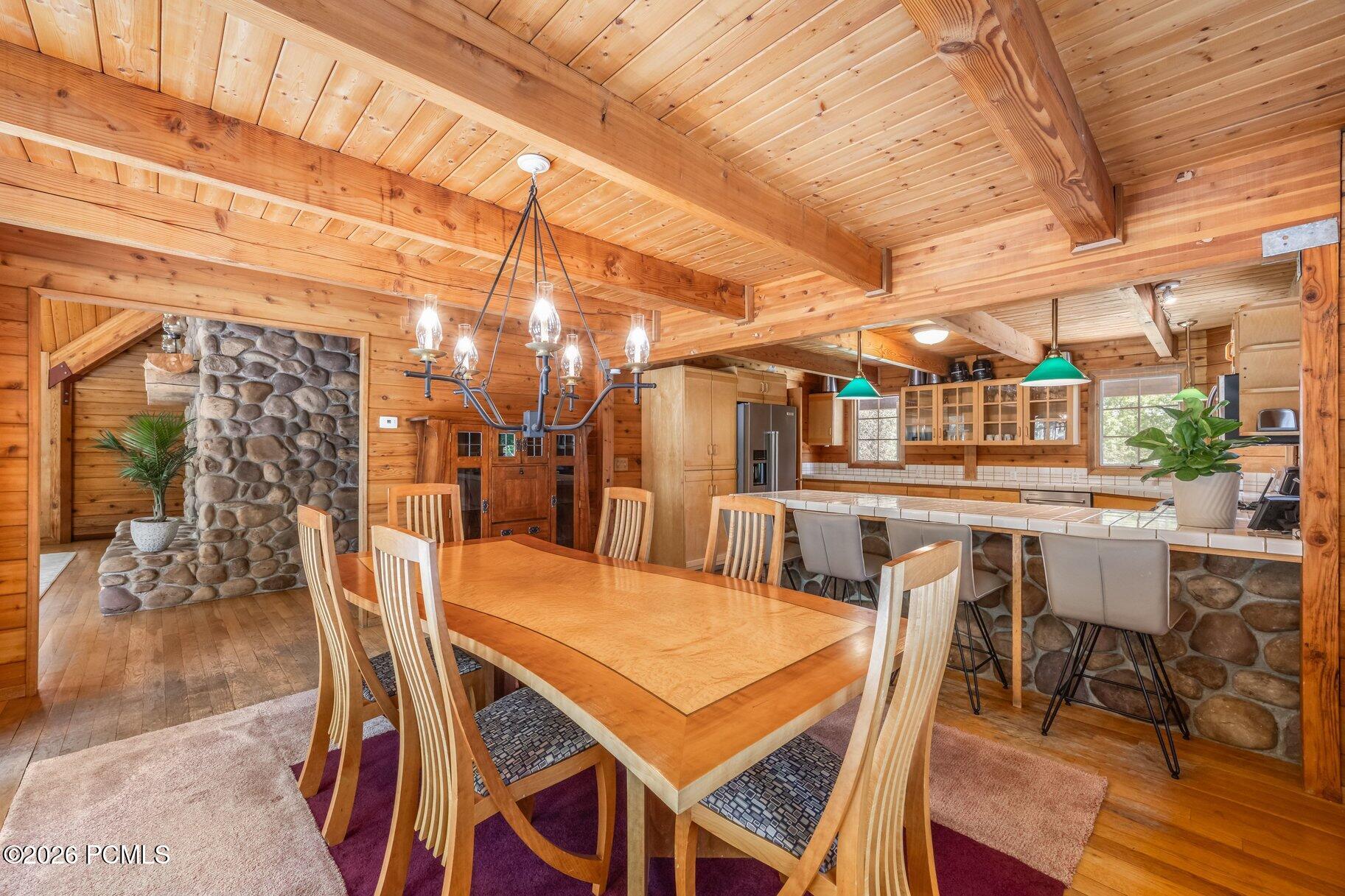 1226 Moray Court