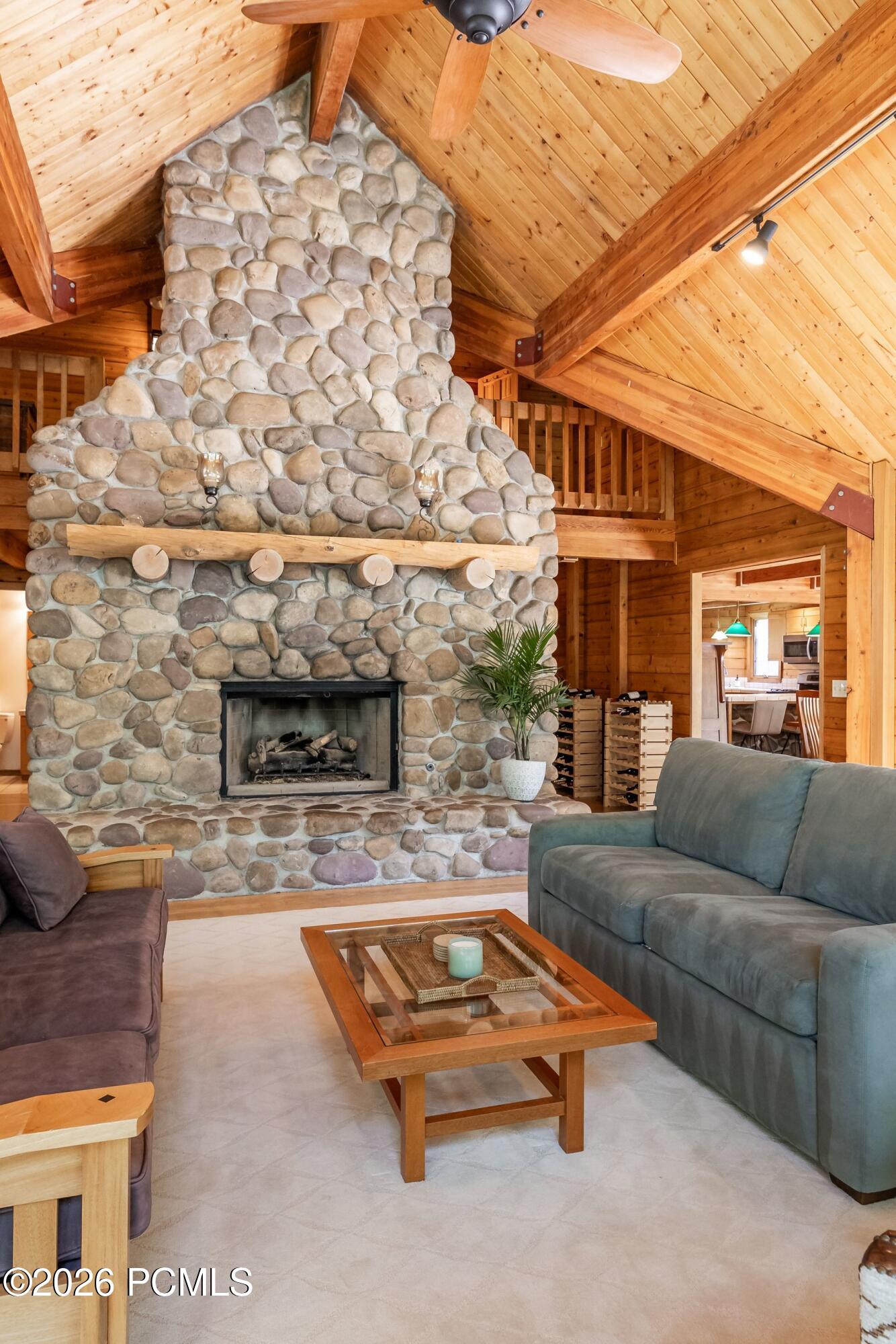 1226 Moray Court