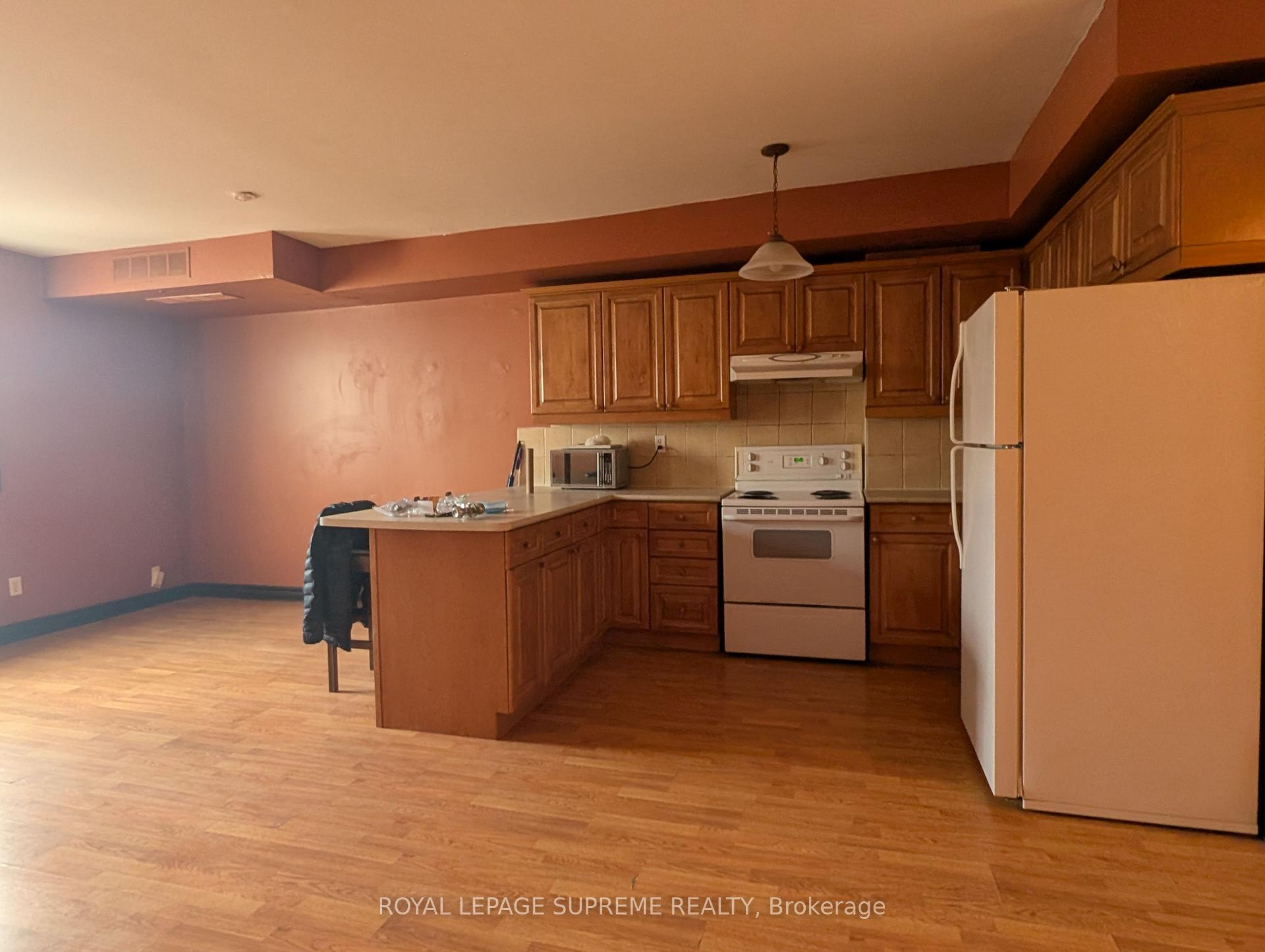 #2 - 1328 Dundas Street, Toronto Unit: 2
