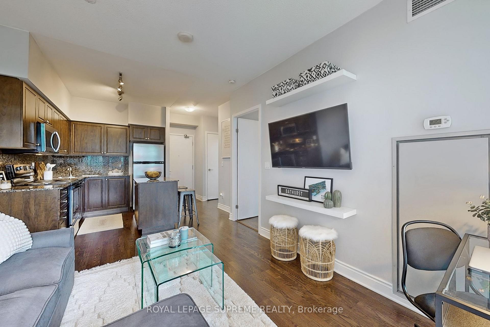 #314 - 215 Fort York Boulevard, Toronto Unit: 314