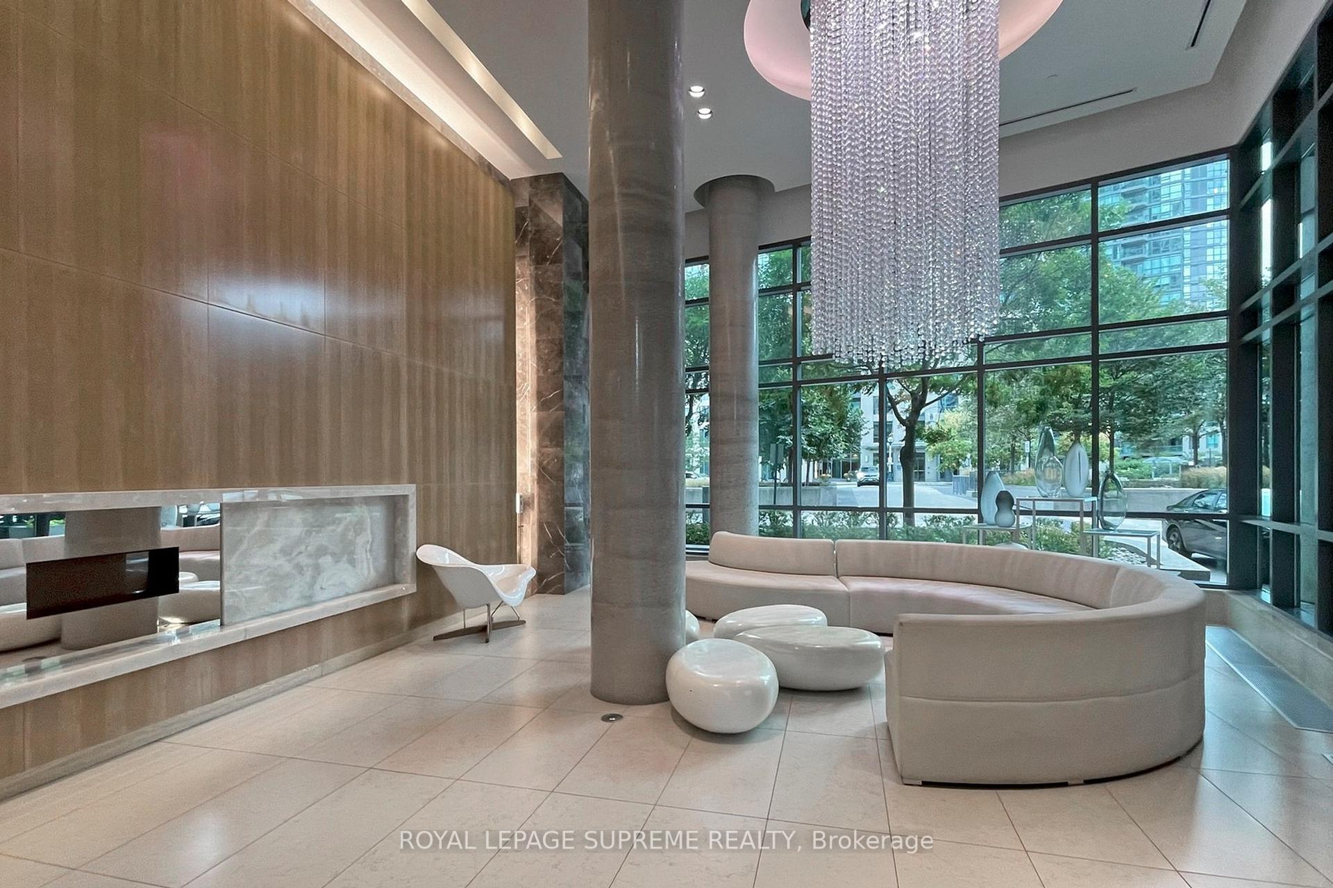 #314 - 215 Fort York Boulevard, Toronto Unit: 314