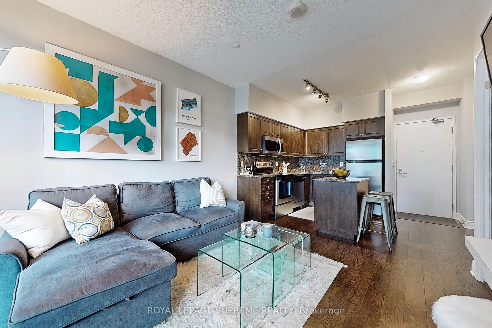 #314 - 215 Fort York Boulevard, Toronto Unit: 314