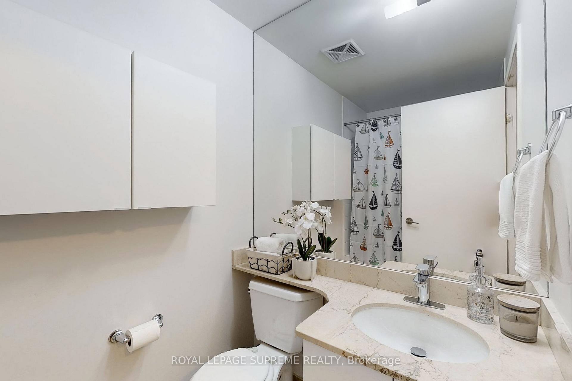 #314 - 215 Fort York Boulevard, Toronto Unit: 314