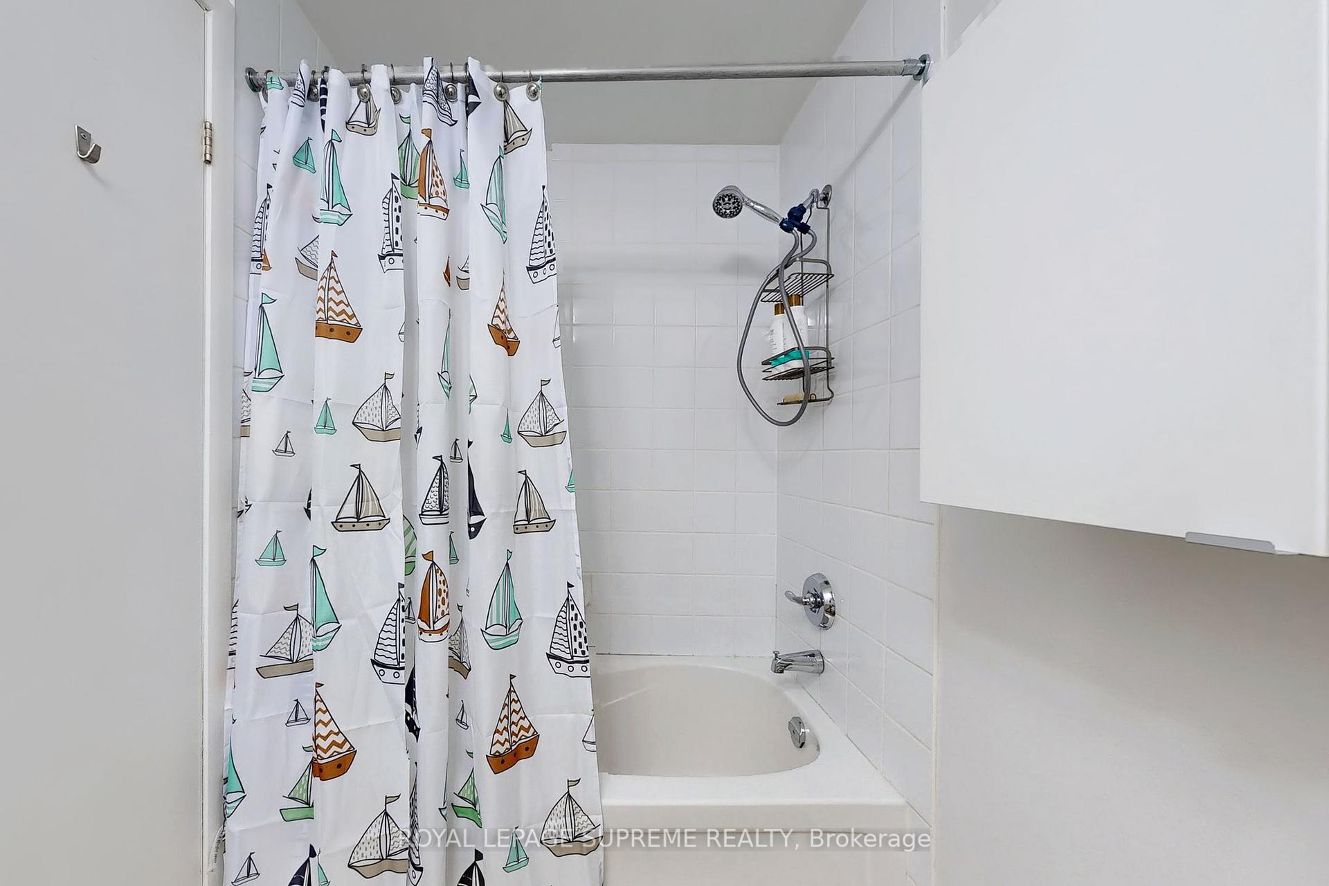#314 - 215 Fort York Boulevard, Toronto Unit: 314