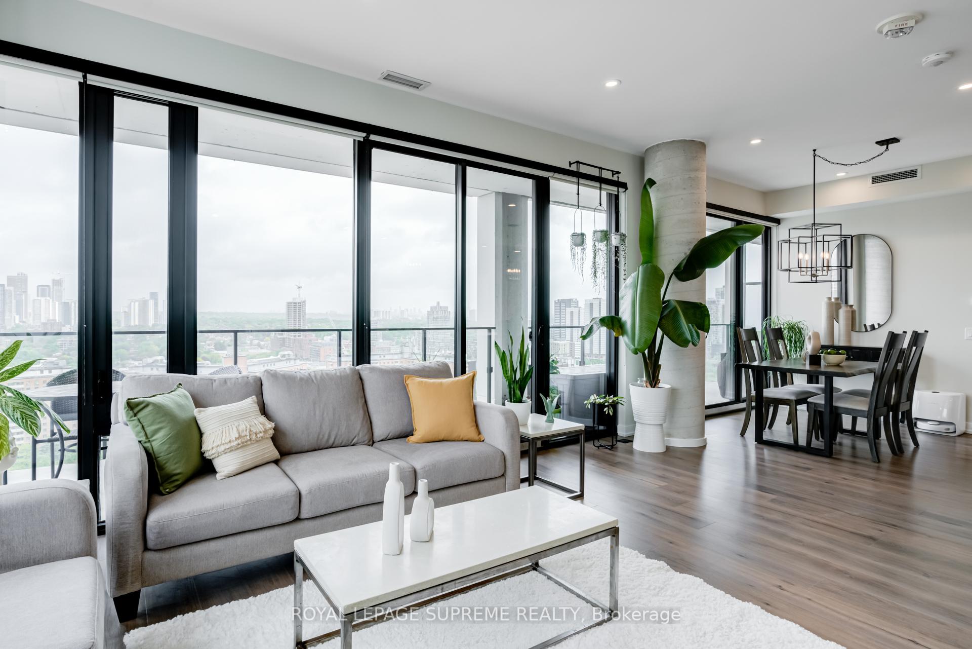 #2406 - 55 Ontario Street, Toronto Unit: 2406