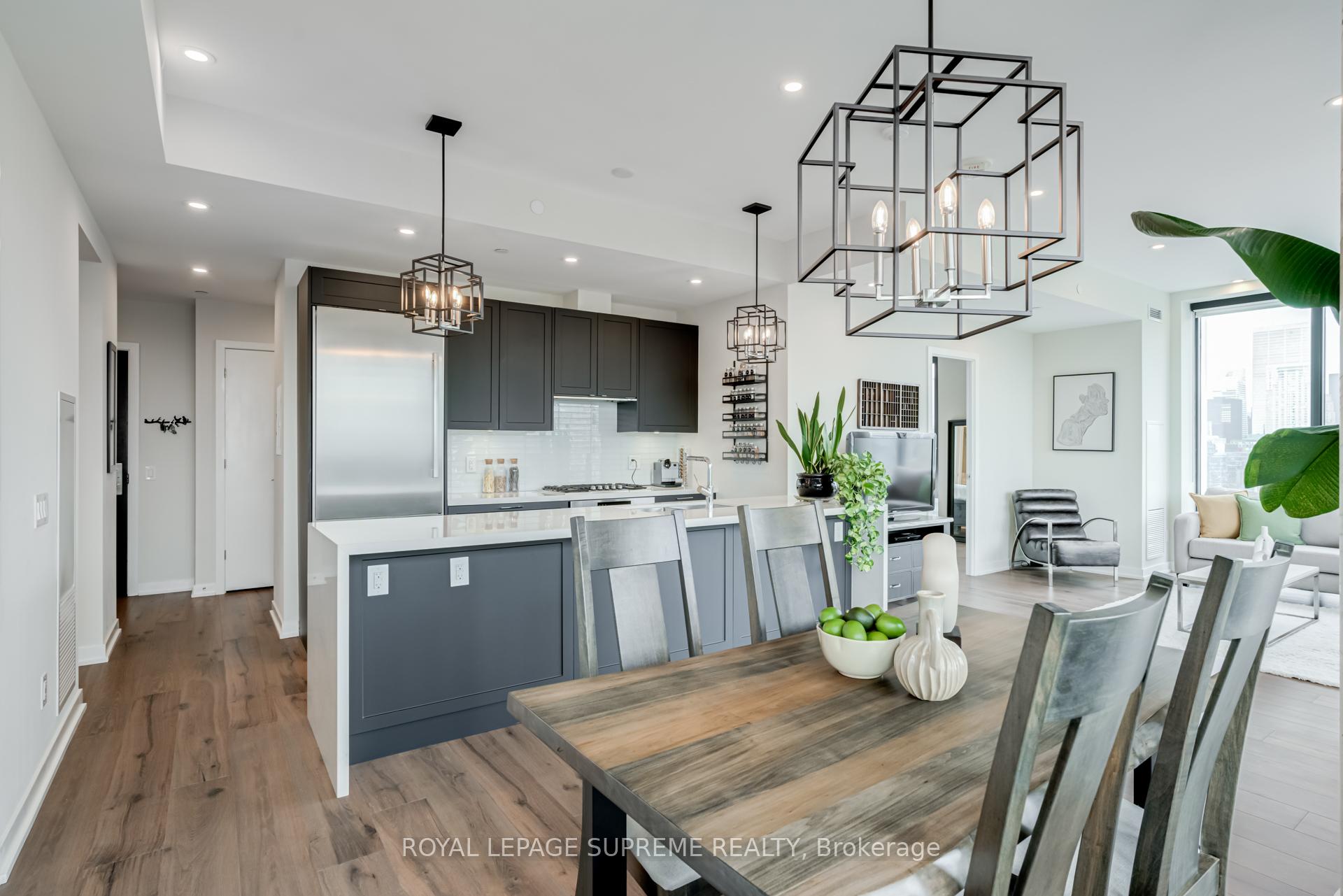 #2406 - 55 Ontario Street, Toronto Unit: 2406