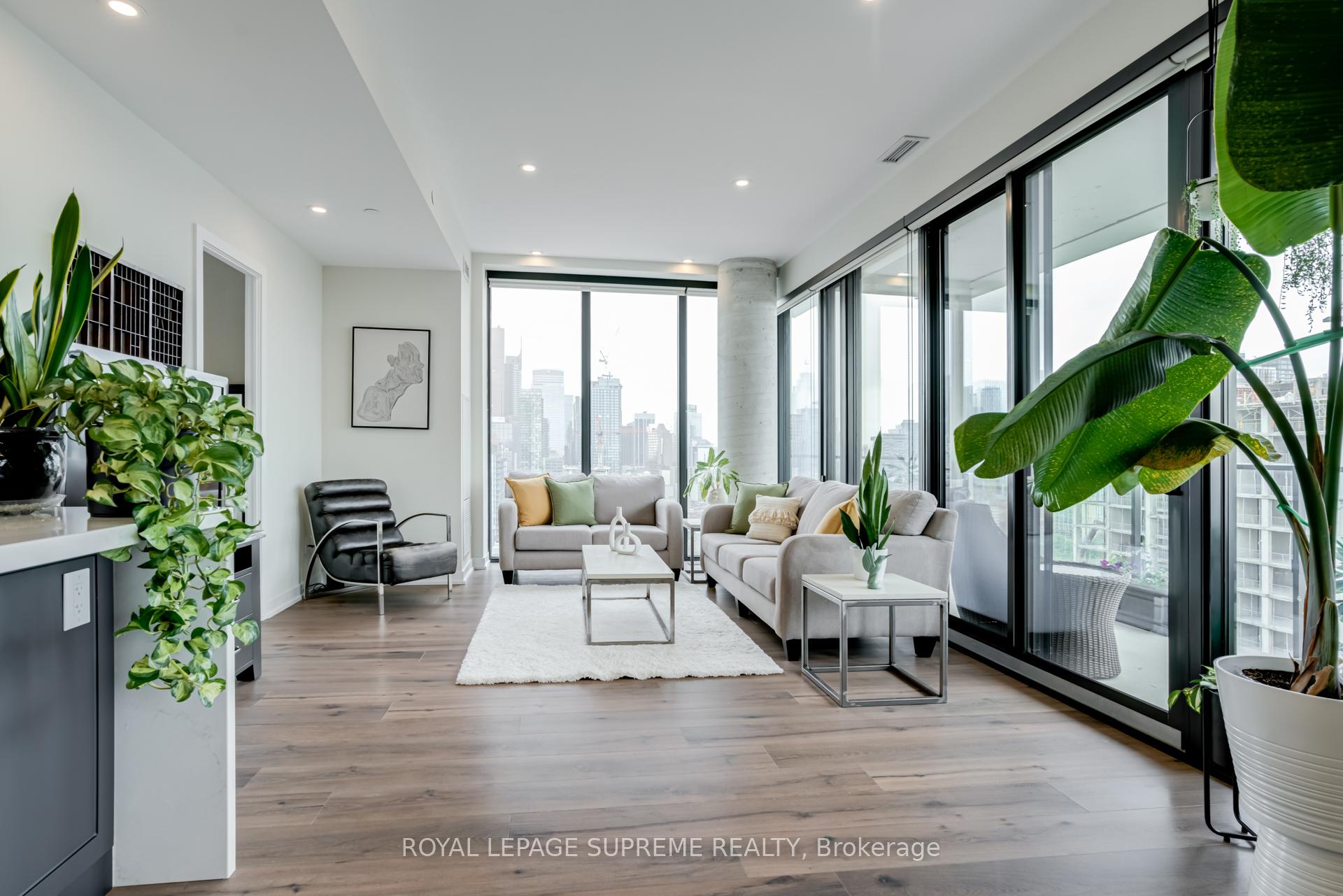 #2406 - 55 Ontario Street, Toronto Unit: 2406