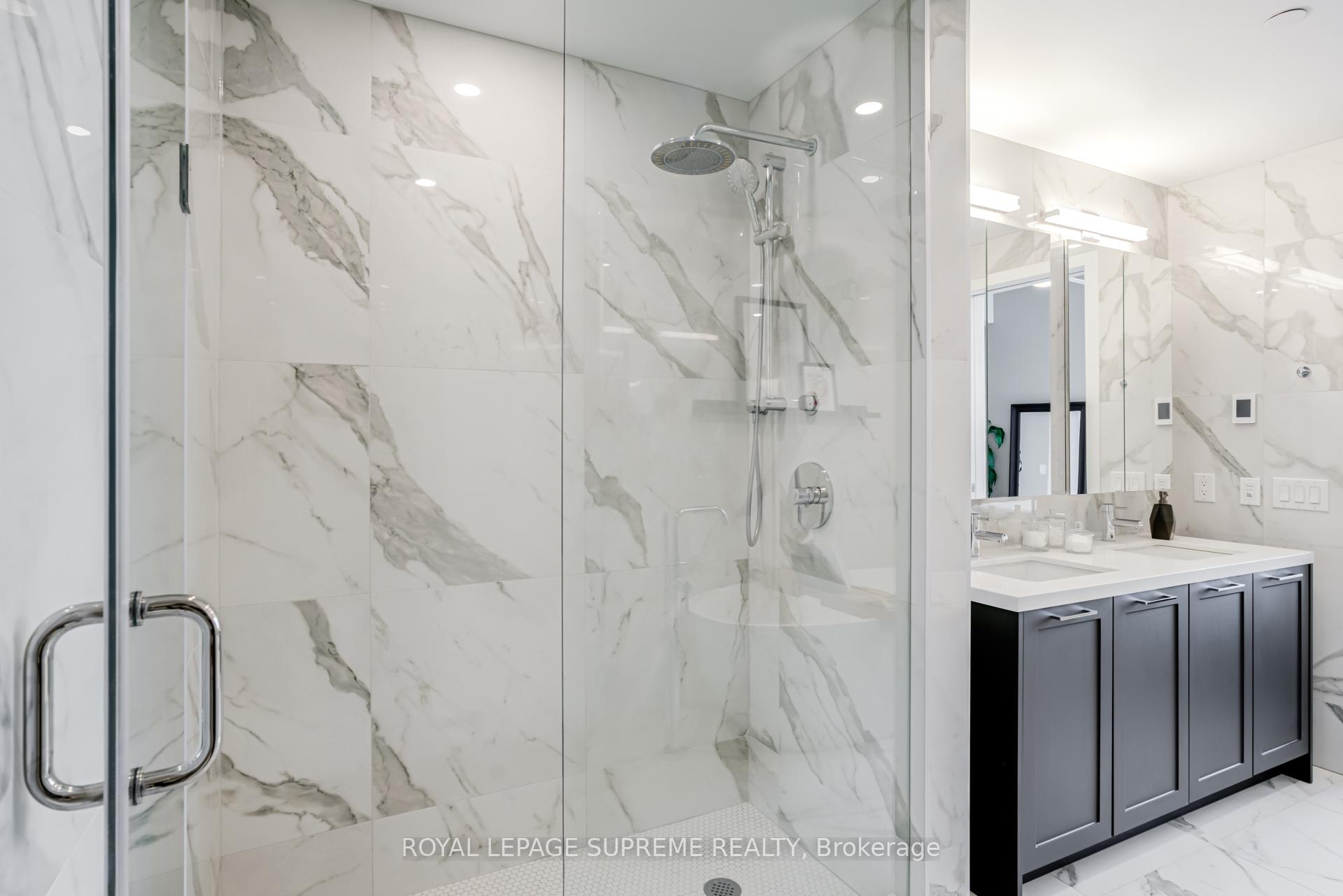 #2406 - 55 Ontario Street, Toronto Unit: 2406