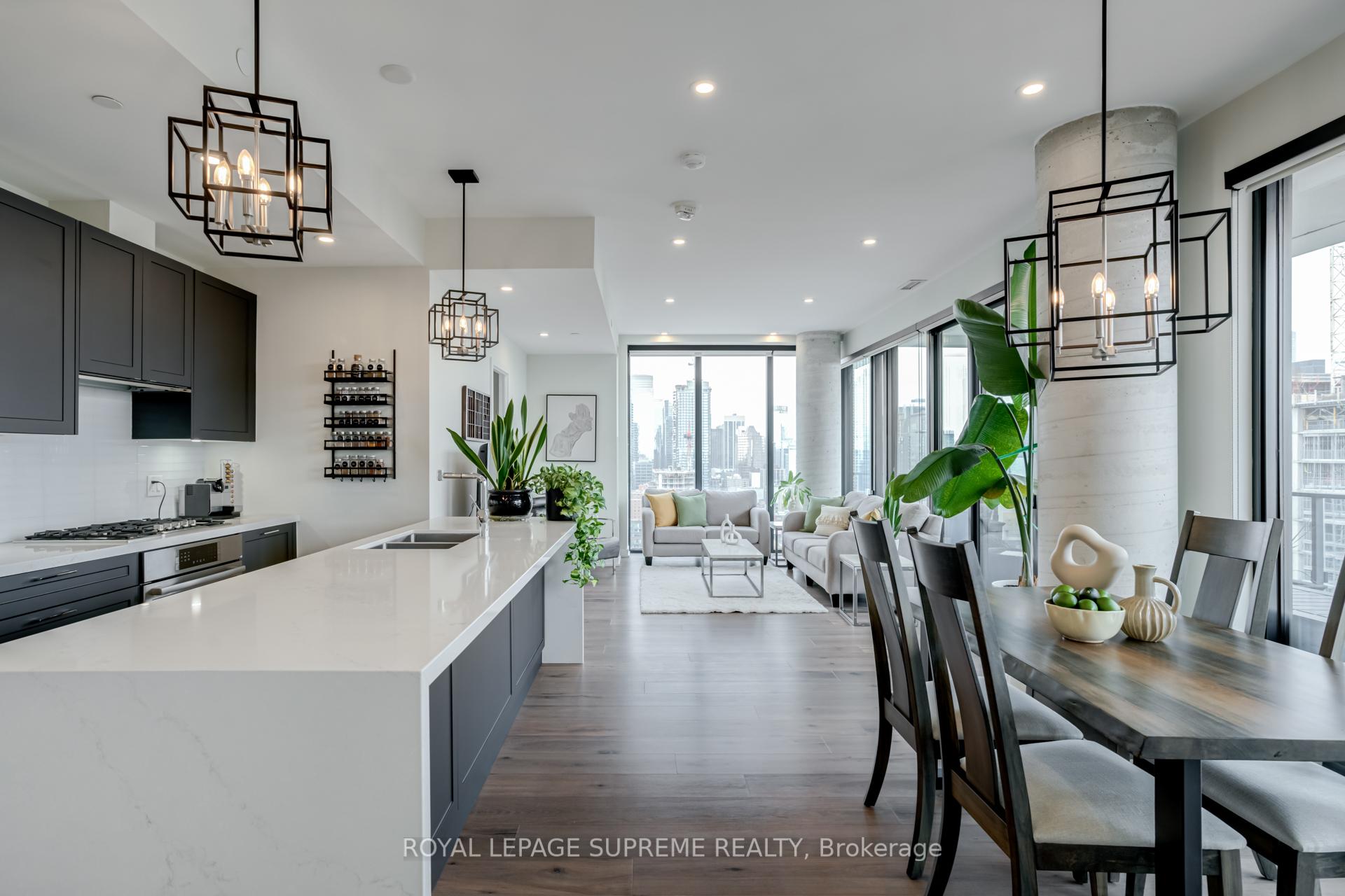 #2406 - 55 Ontario Street, Toronto Unit: 2406